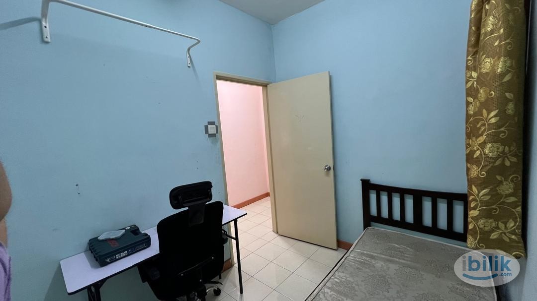 Single Room at Cengal Condominium, Bandar Sri Permaisuri - Image 2