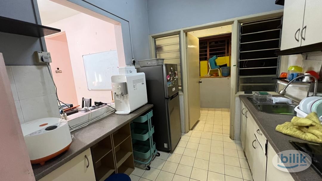 Single Room at Cengal Condominium, Bandar Sri Permaisuri - Image 4