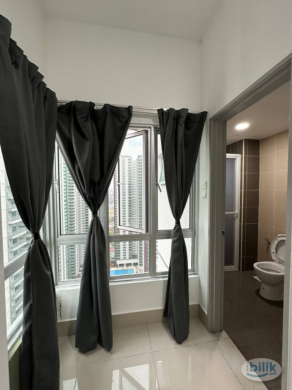 Master Room at Razak City Available for rent, Sungai Besi - Image 1