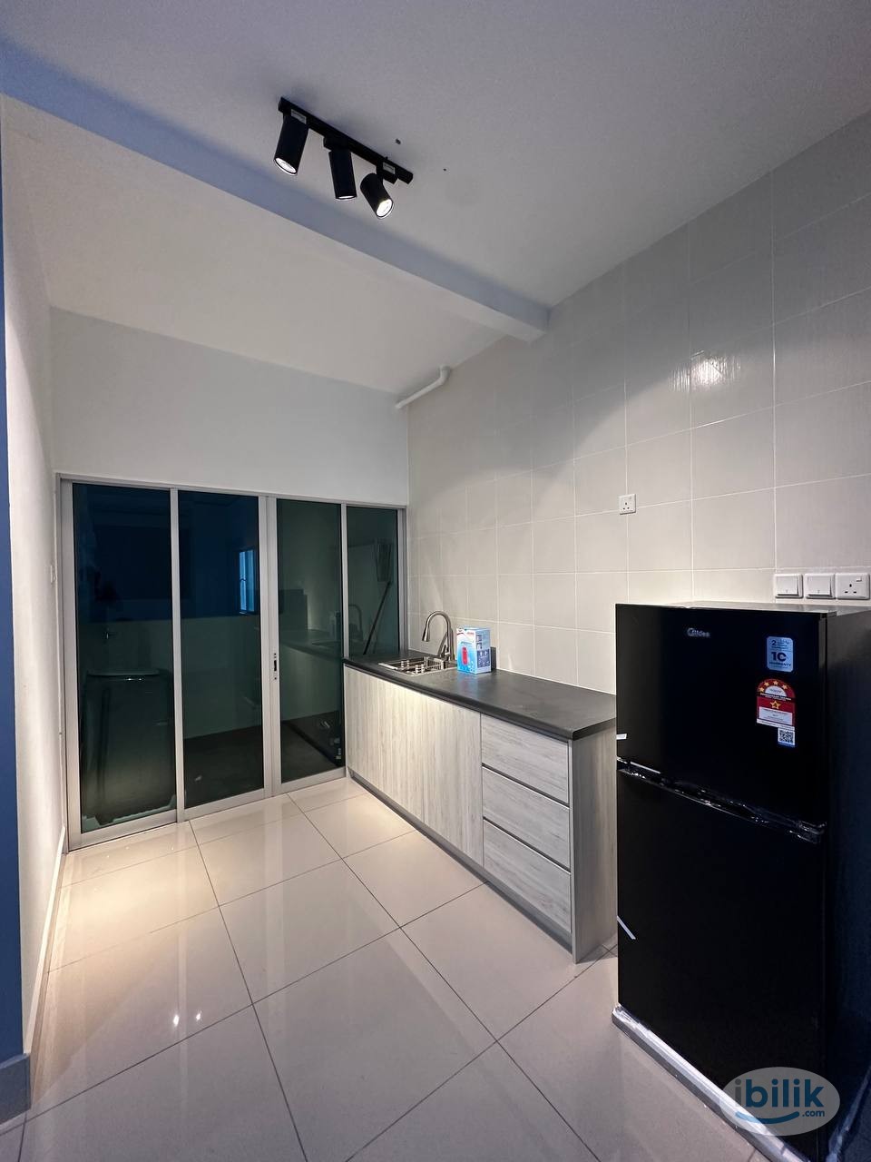 Master Room at Razak City Residences, Sungai Besi - Image 3