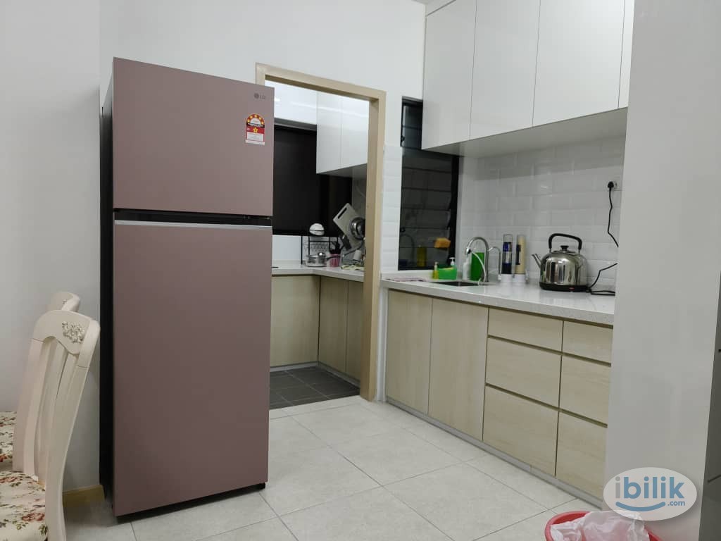 TAR UMT Granito master room for rent - Image 1