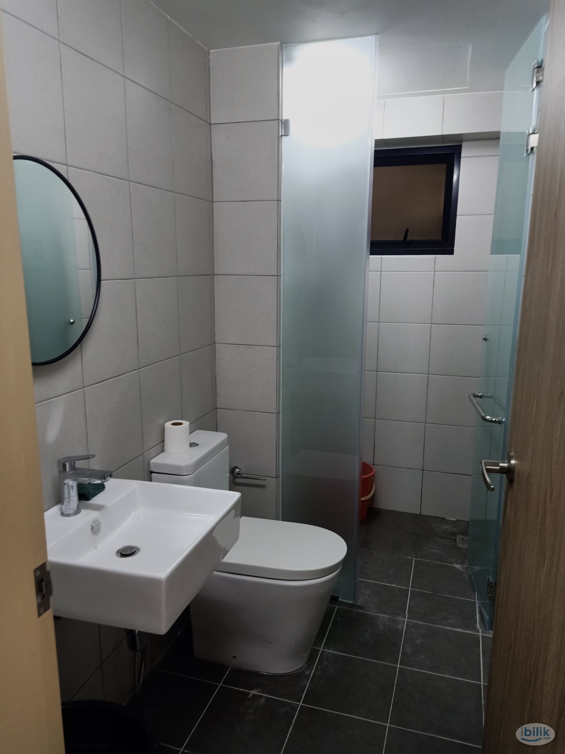 TAR UMT Granito master room for rent - Image 5