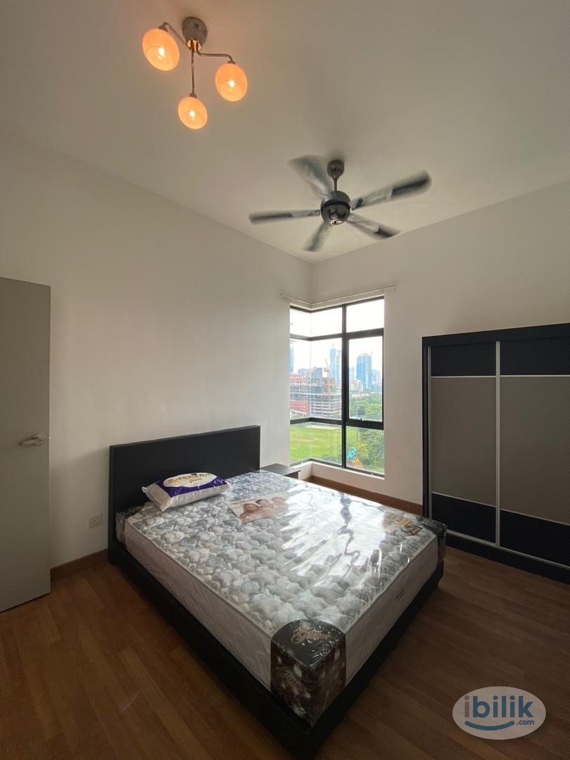 🏠 Amaya Maluri Master Room for Rent · RM1,100 · With Private Bathroom - Image 1