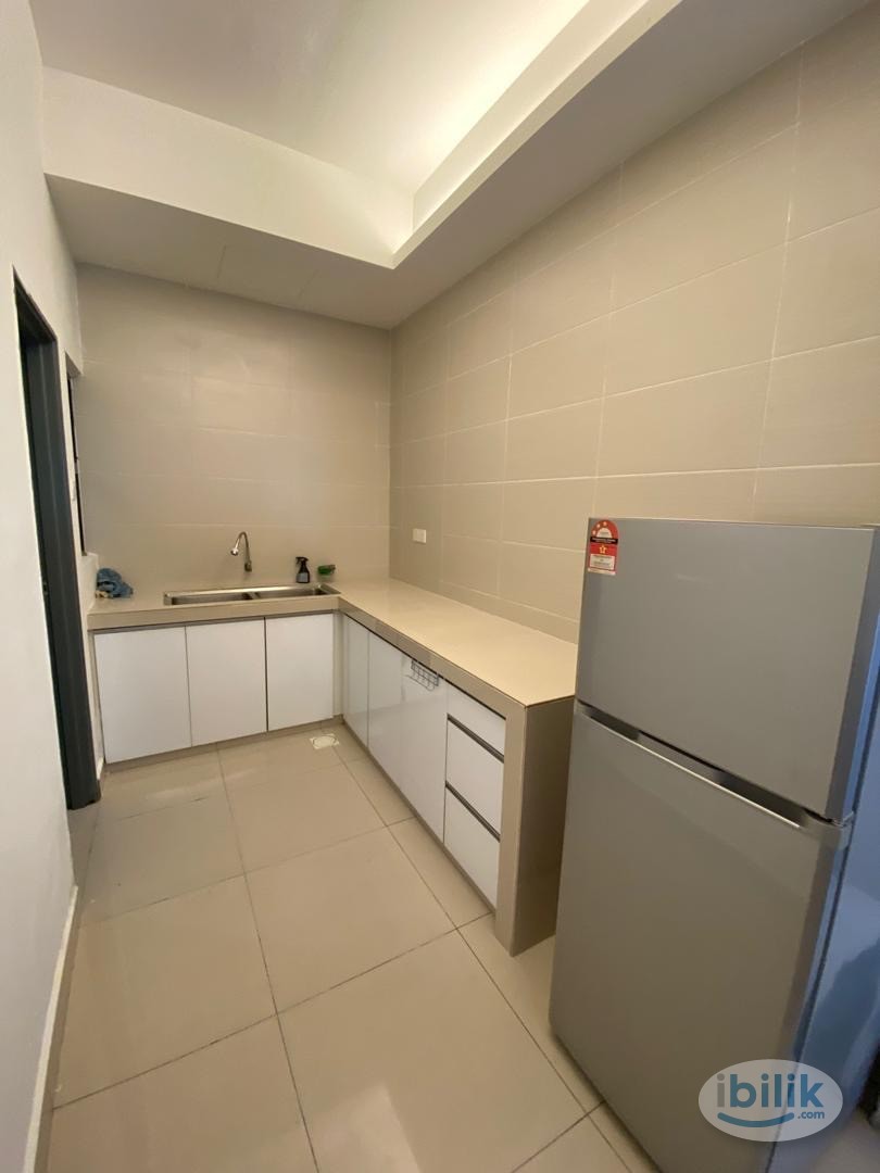 🏠 Amaya Maluri Master Room for Rent · RM1,100 · With Private Bathroom - Image 3