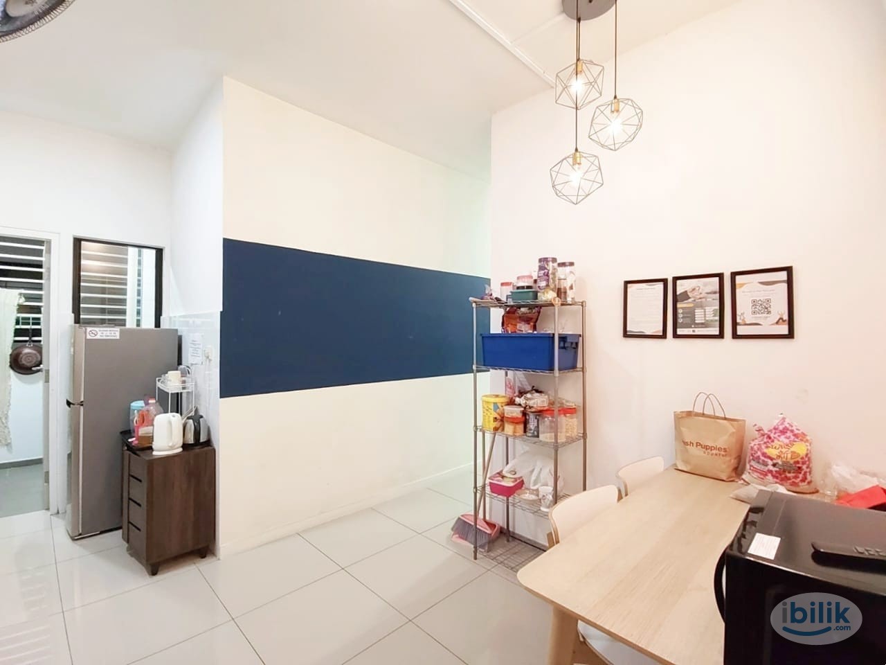 Spacious Balcony Room at The Greens @ Subang West, Shah Alam - Image 5