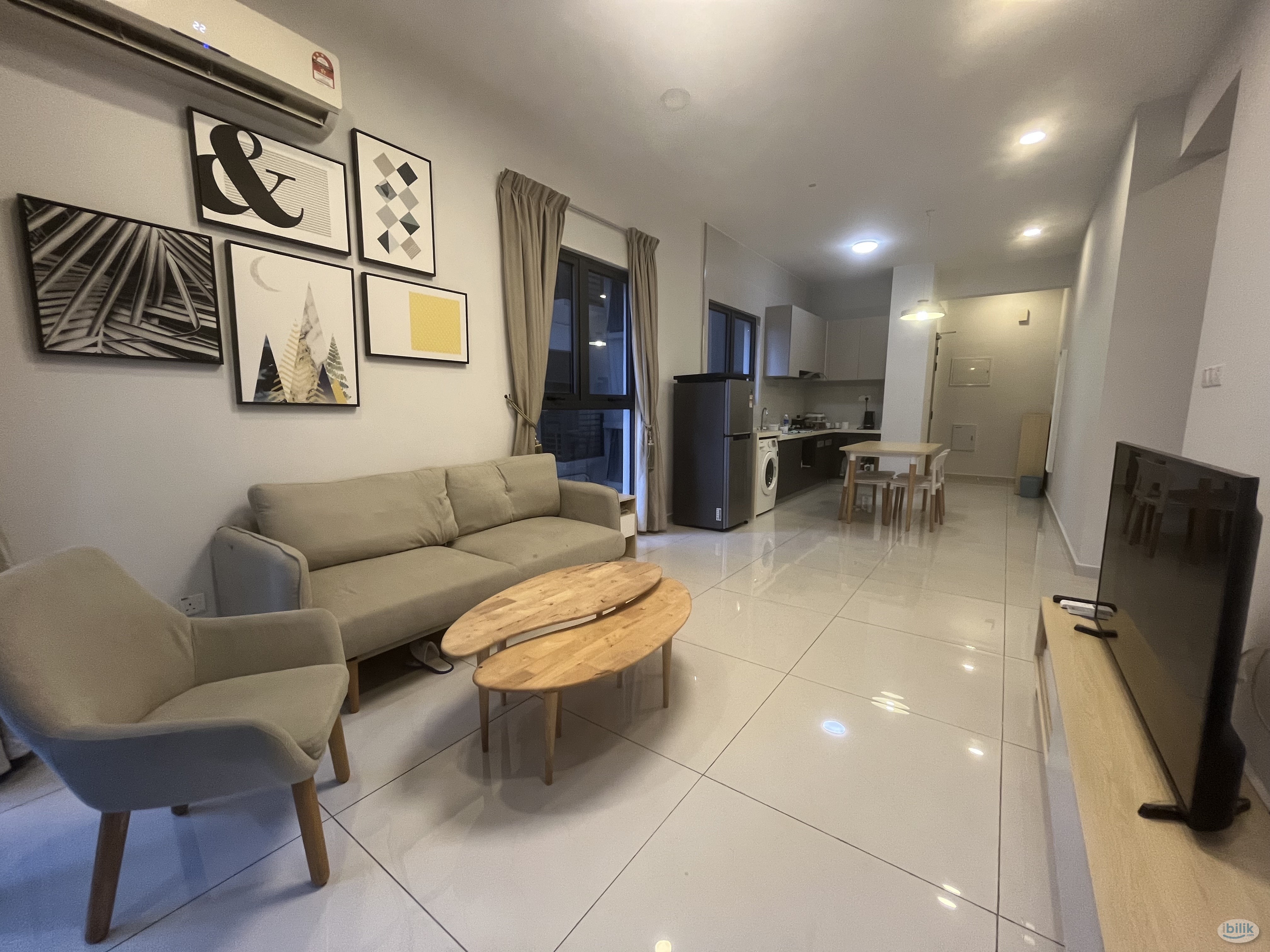 Muslim Friendly with Exclusive use Bathroom Middle Room at Danga Bay, Johor Bahru - Image 4