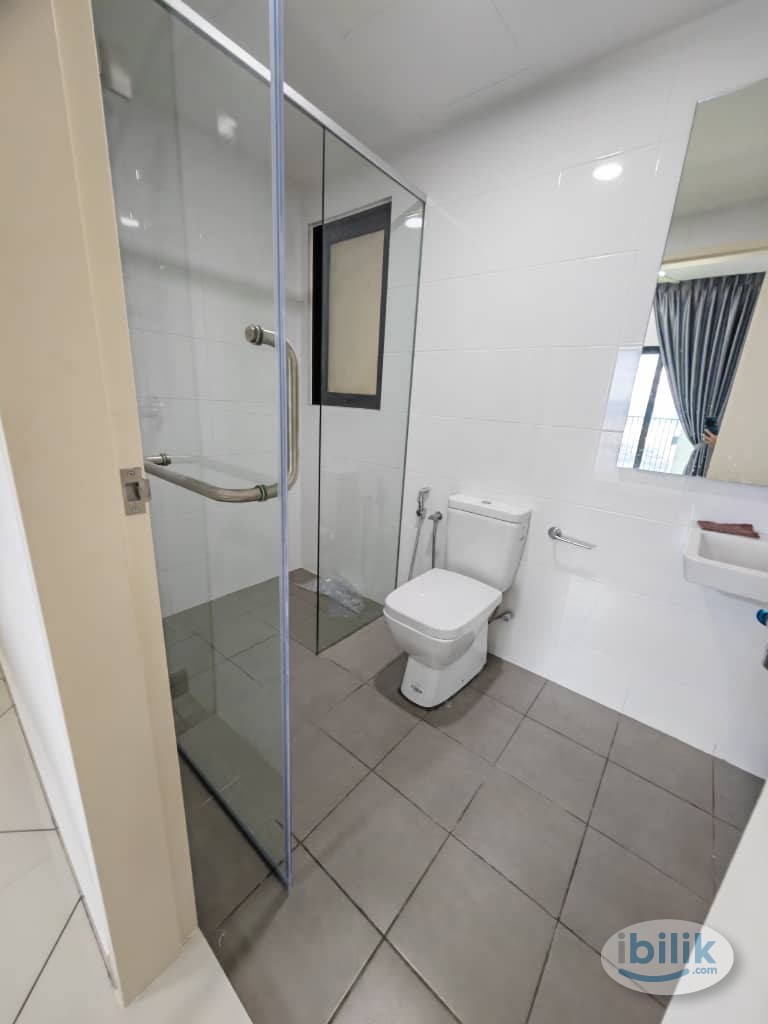 Middle Room at Parc 3, Cheras - Image 3