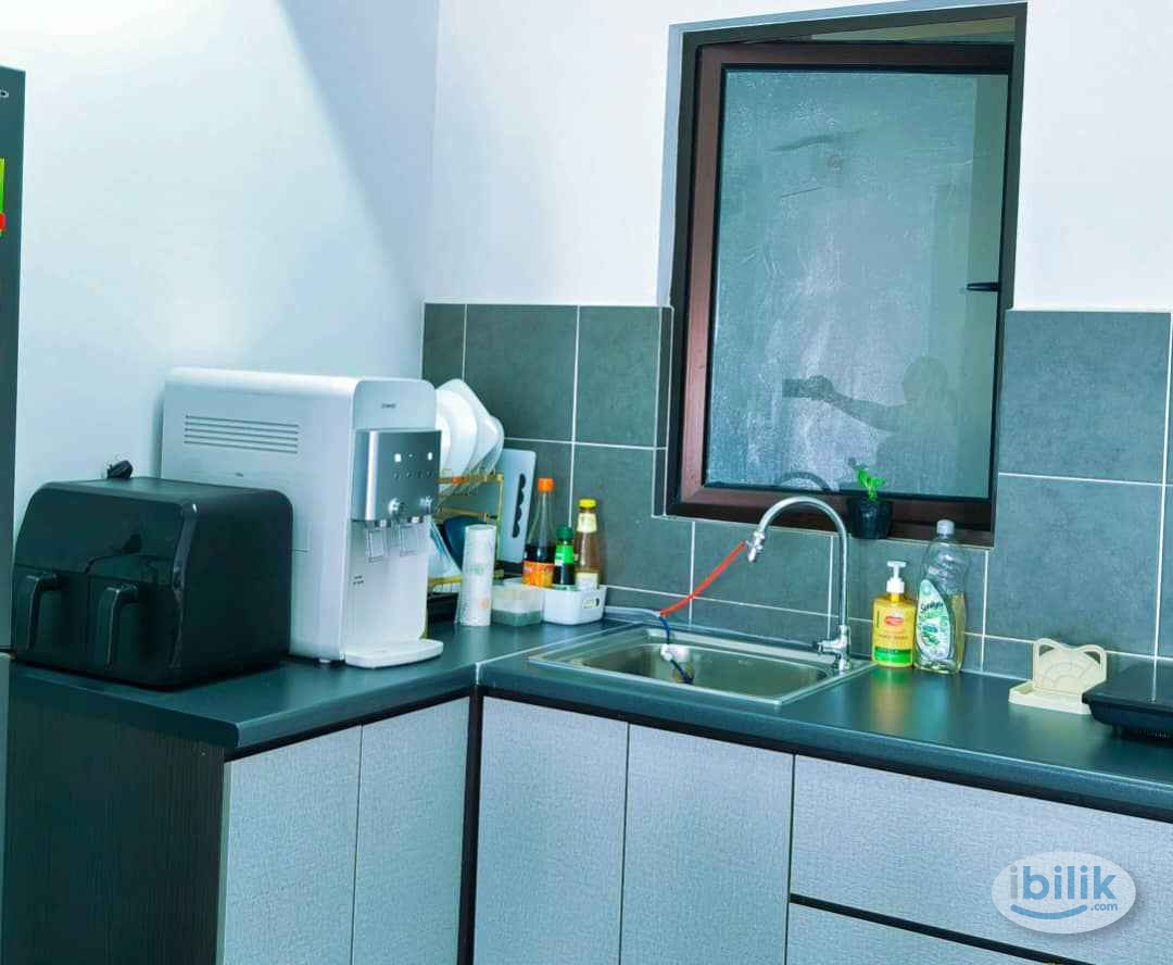 Middle Room at Netizen Residence, Bandar Tun Hussein Onn  - Image 2