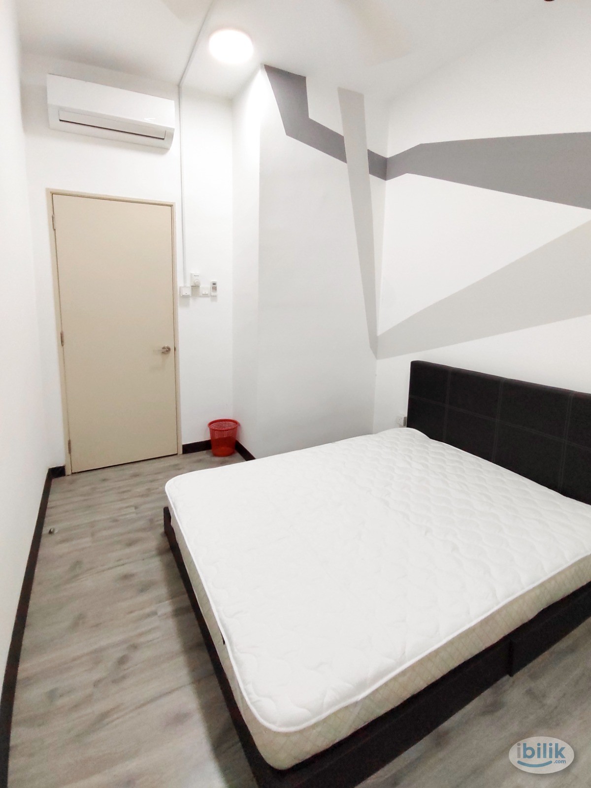 Middle Room at D'Sands Residence, Old Klang Road - Image 2
