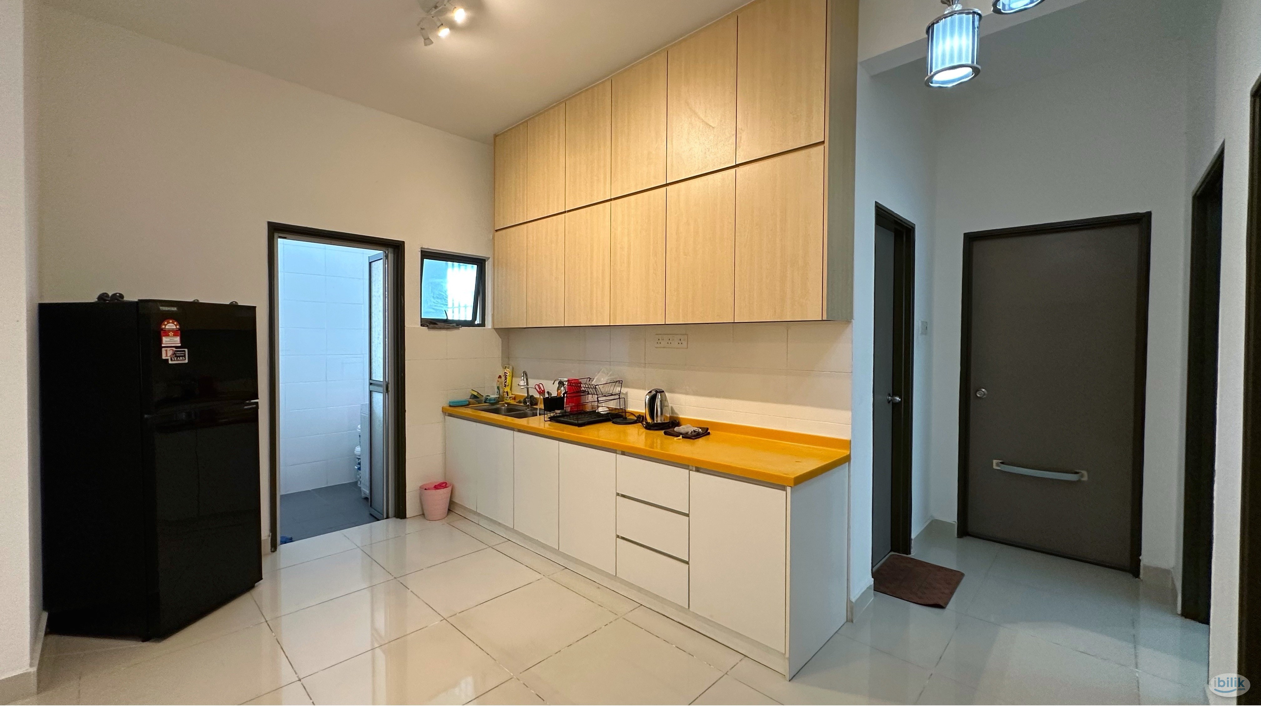 Master Room at Bayu@Pandan Jaya, Block A, 3 minutes walk to LRT Station , 1+1 Depo only - Image 4