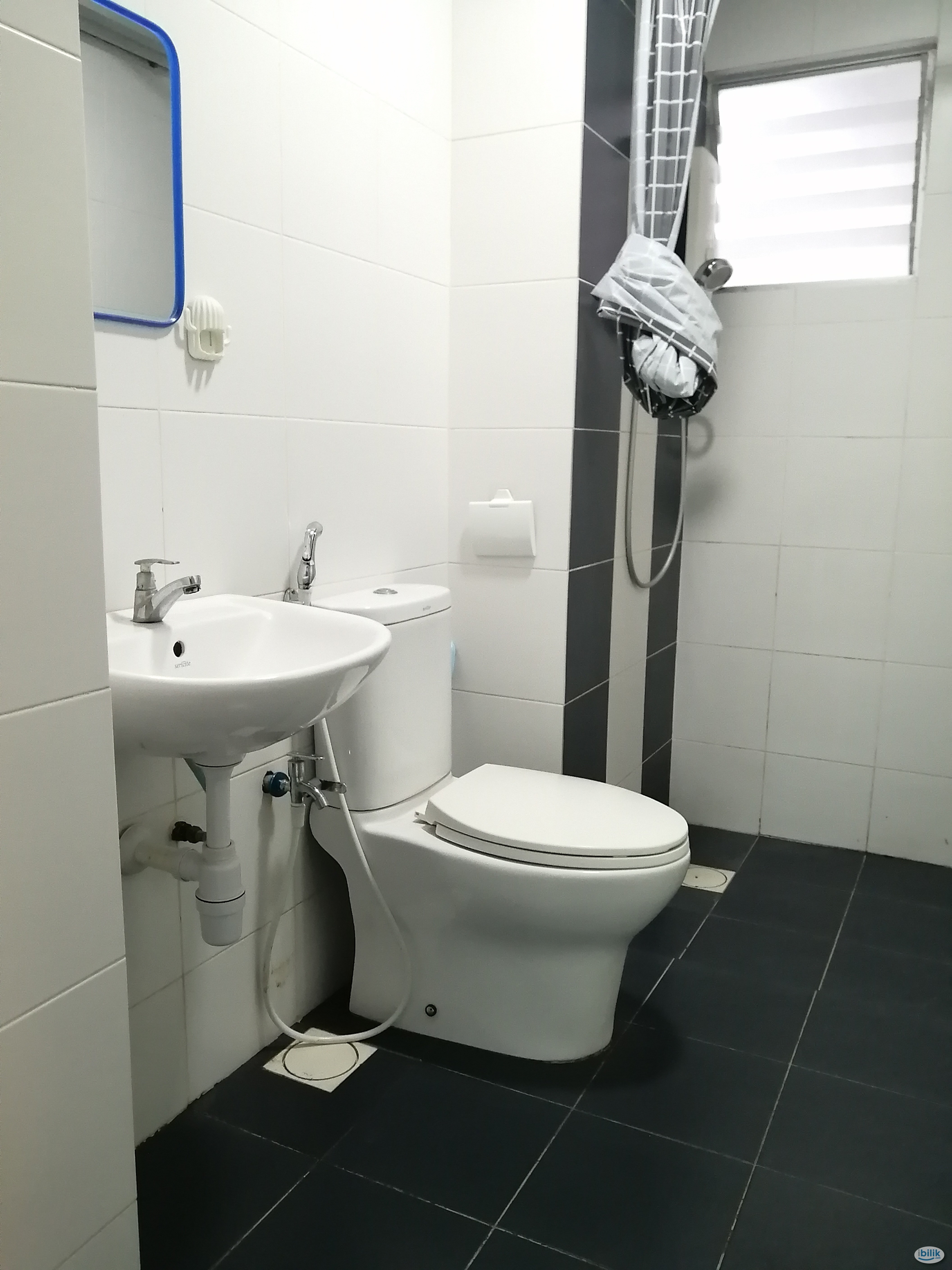 Middle Room at Kiara Residence 2, Bukit Jalil - Image 2