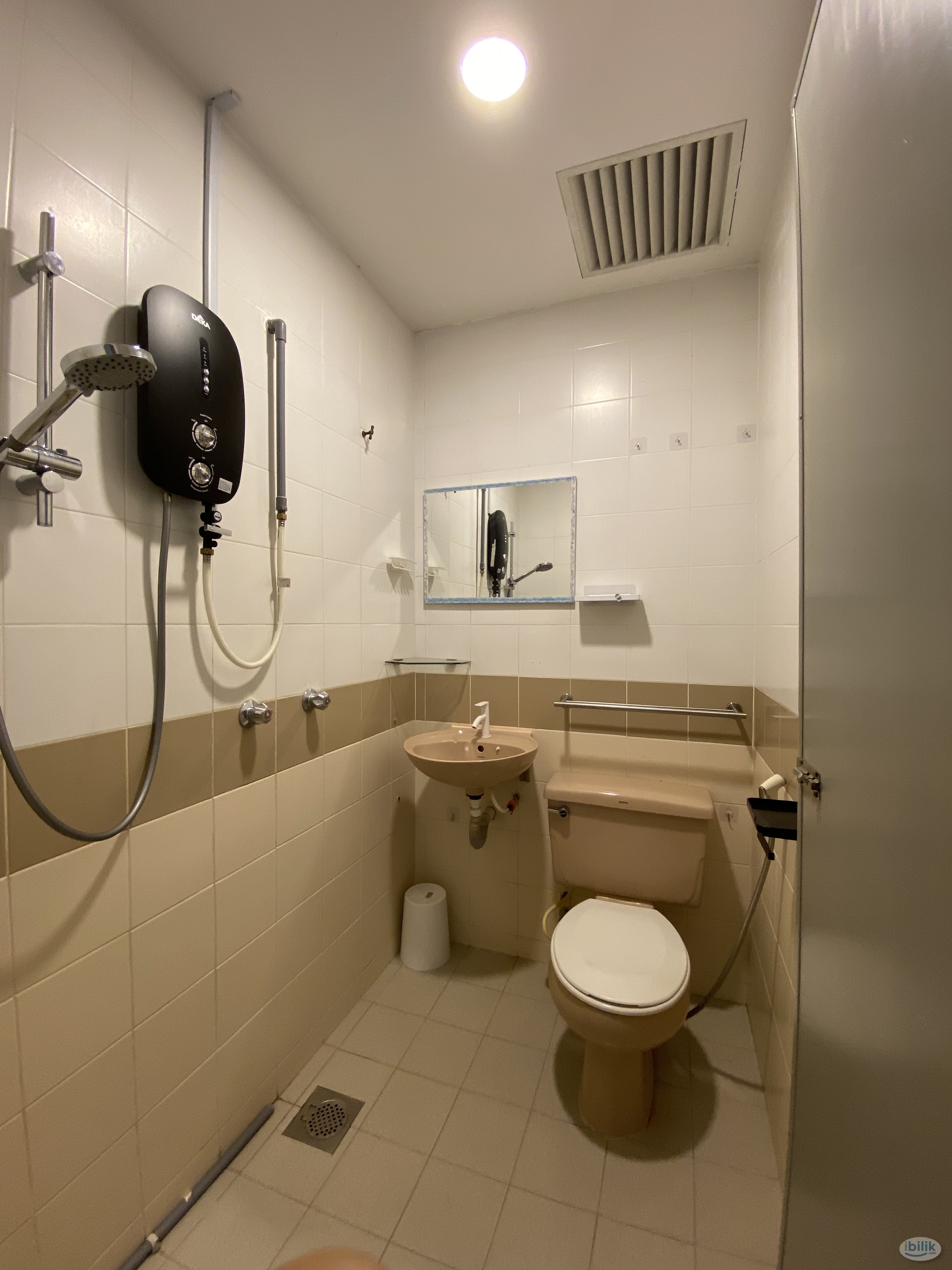 Zero-Deposit!! Co-Living Room for Rent @ Petaling Street - Image 4