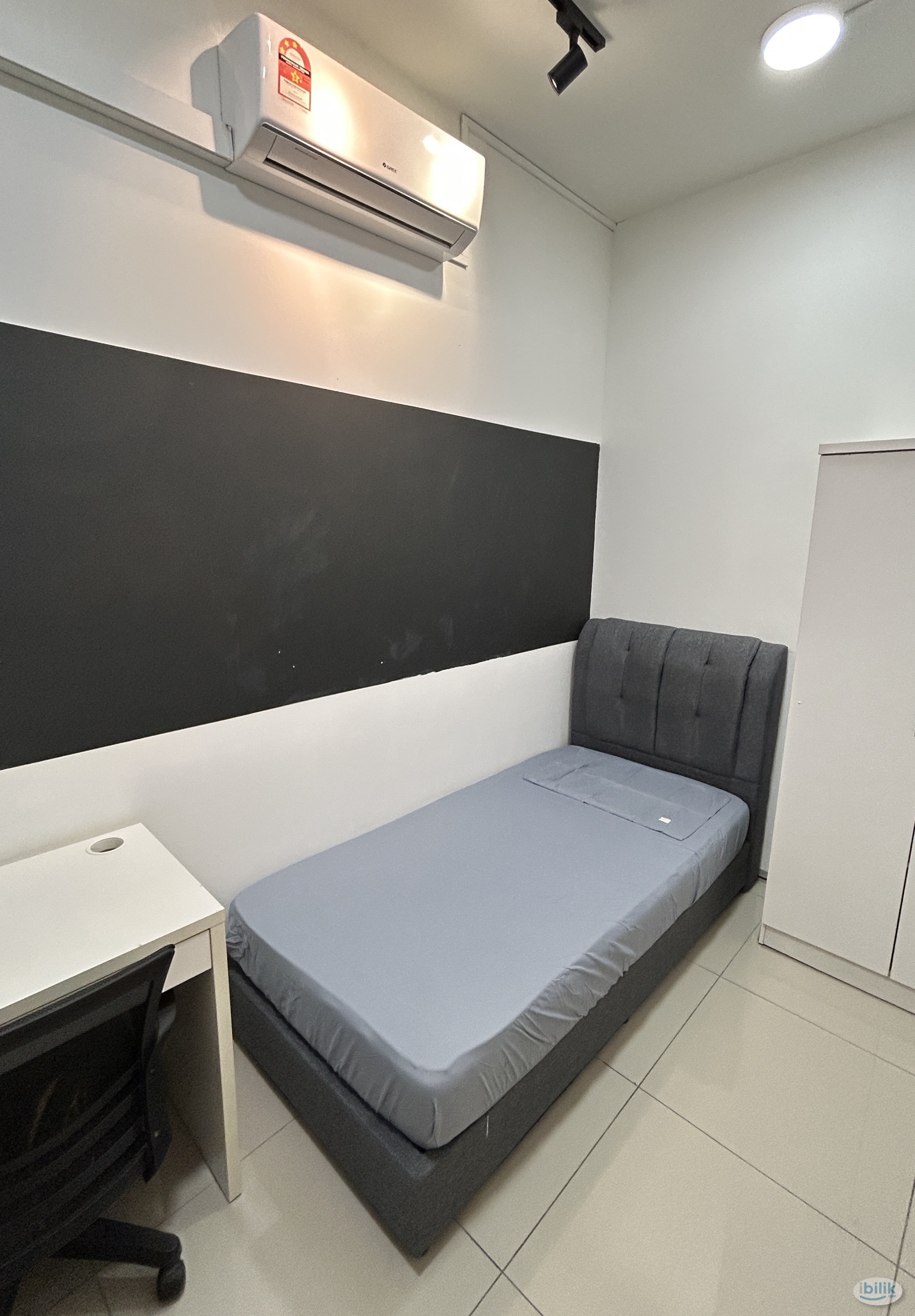 [Newly refurbished] Single Room at The Greens @ Subang West, Shah Alam - Image 1