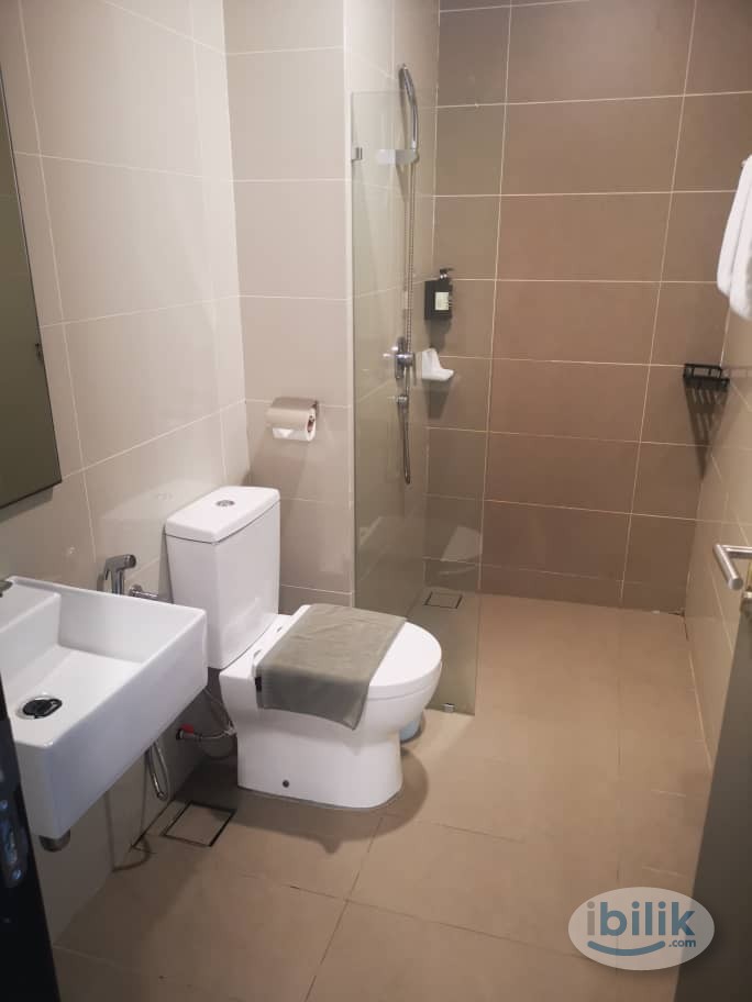 COMMON ROOM FULLY FURNISHED @ WALKING DISTANCE TO CIQ - Image 3