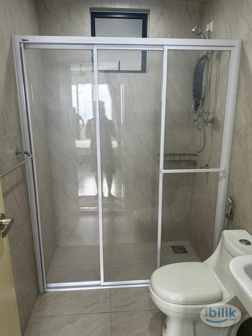 WALKING DISTANCE TO LRT(FULLY FURNISHED)(FEMALE ONLY) - Image 1