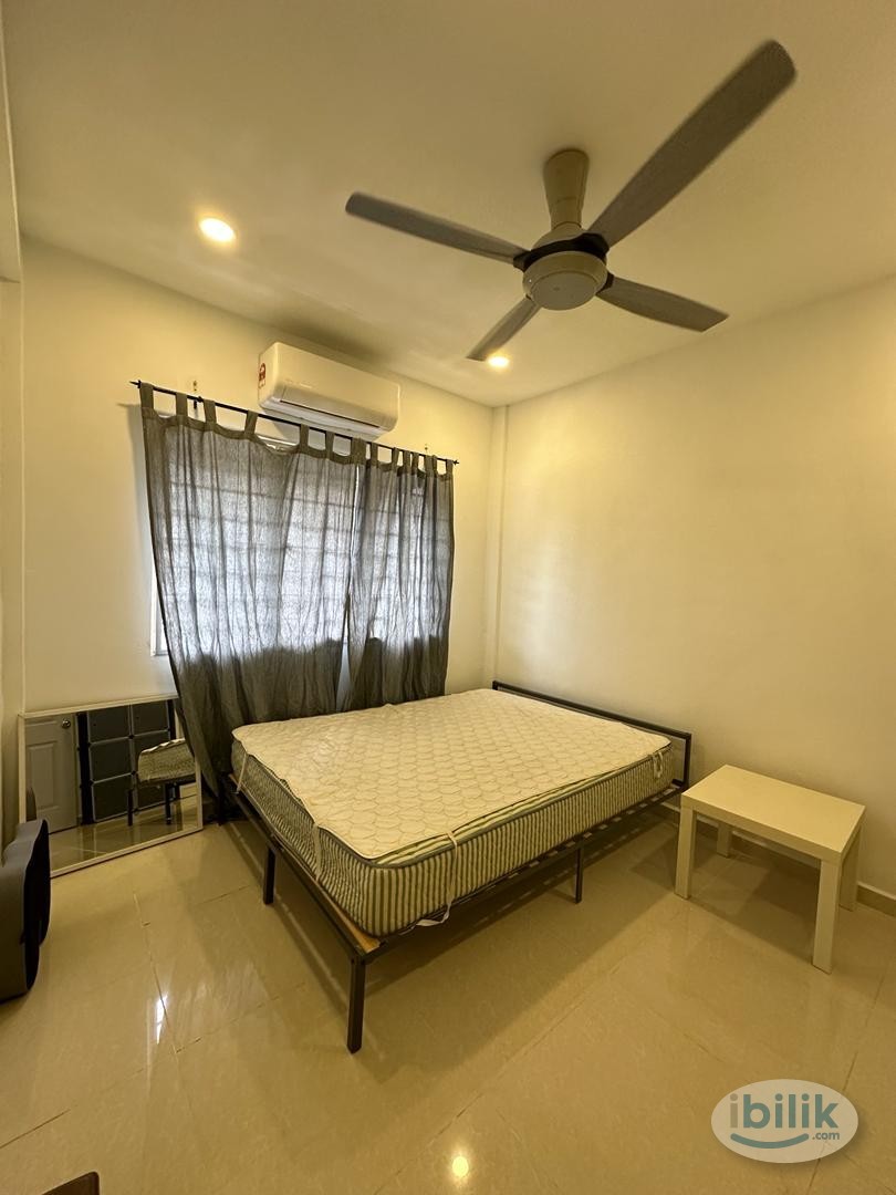 MEDIUM ROOM RM420 FEMALE ONLY - Image 2