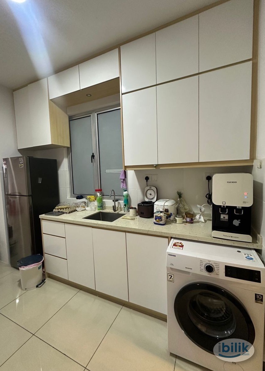 Master Room at PV18 Residence Platinum Lake City, Setapak - Image 4