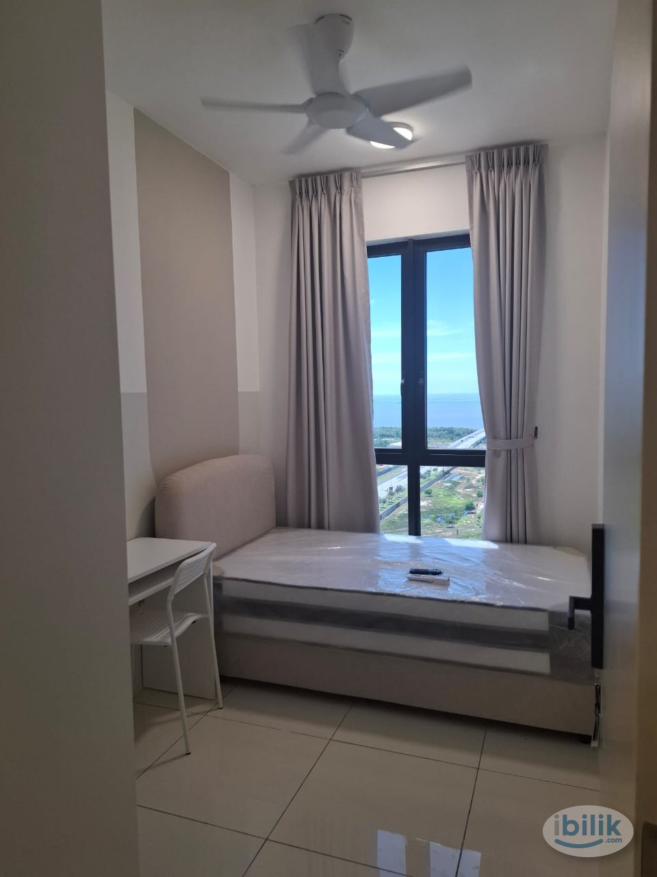Middle Room at Bandar Cassia, Simpang Ampat - Image 5