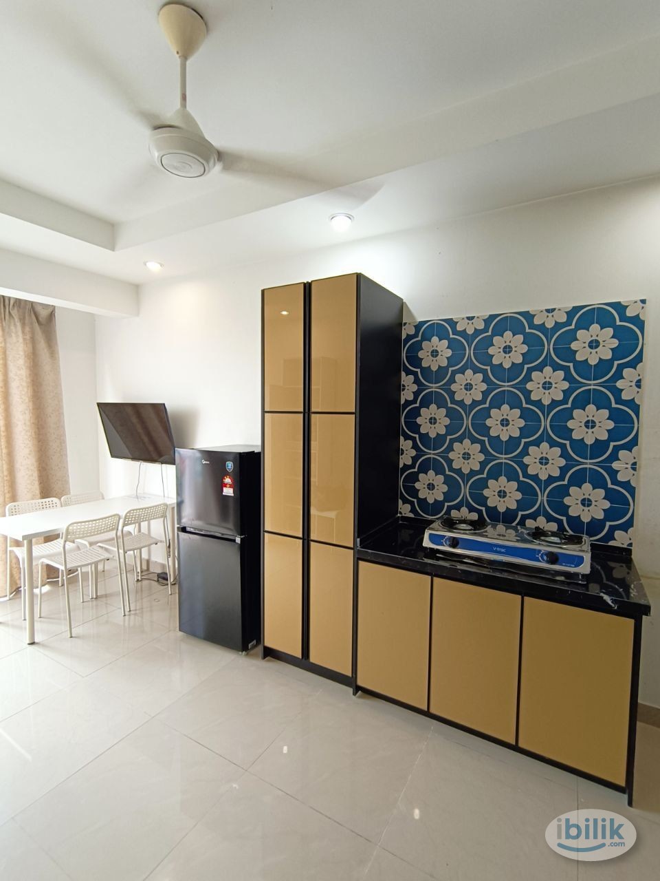Menara U2 - sharing basis for Muslim woman - near to LRT Stadium, MSU, AEON - Image 1