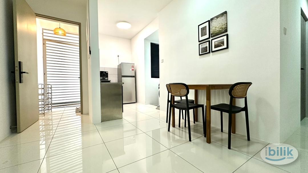 Cozy Master Room for Rent @ Vivo Executive Apartment, Batu Kawan - Image 4