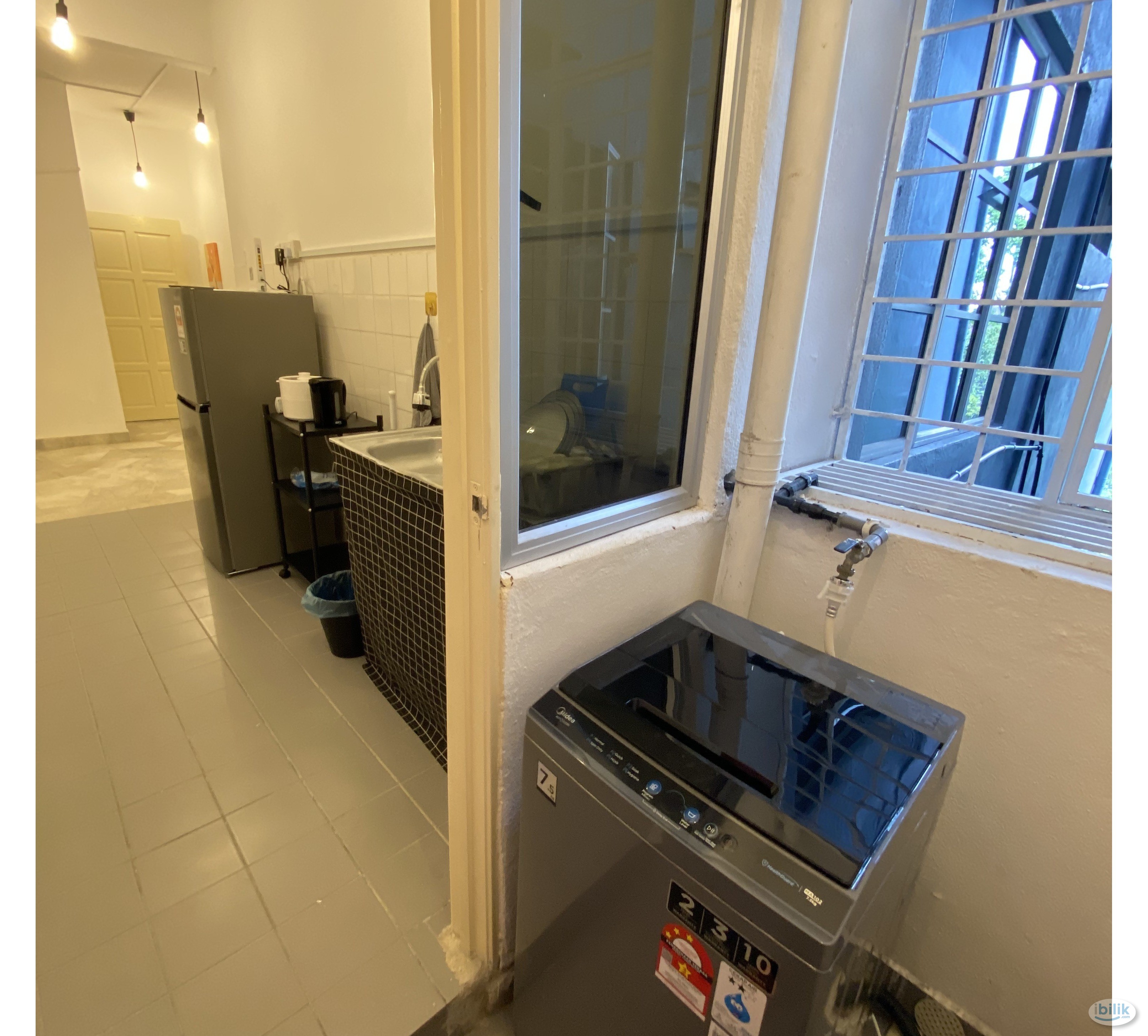 Bilik Lelaki Furnished Subang Airport Inc Utilities & WIFI - Image 2