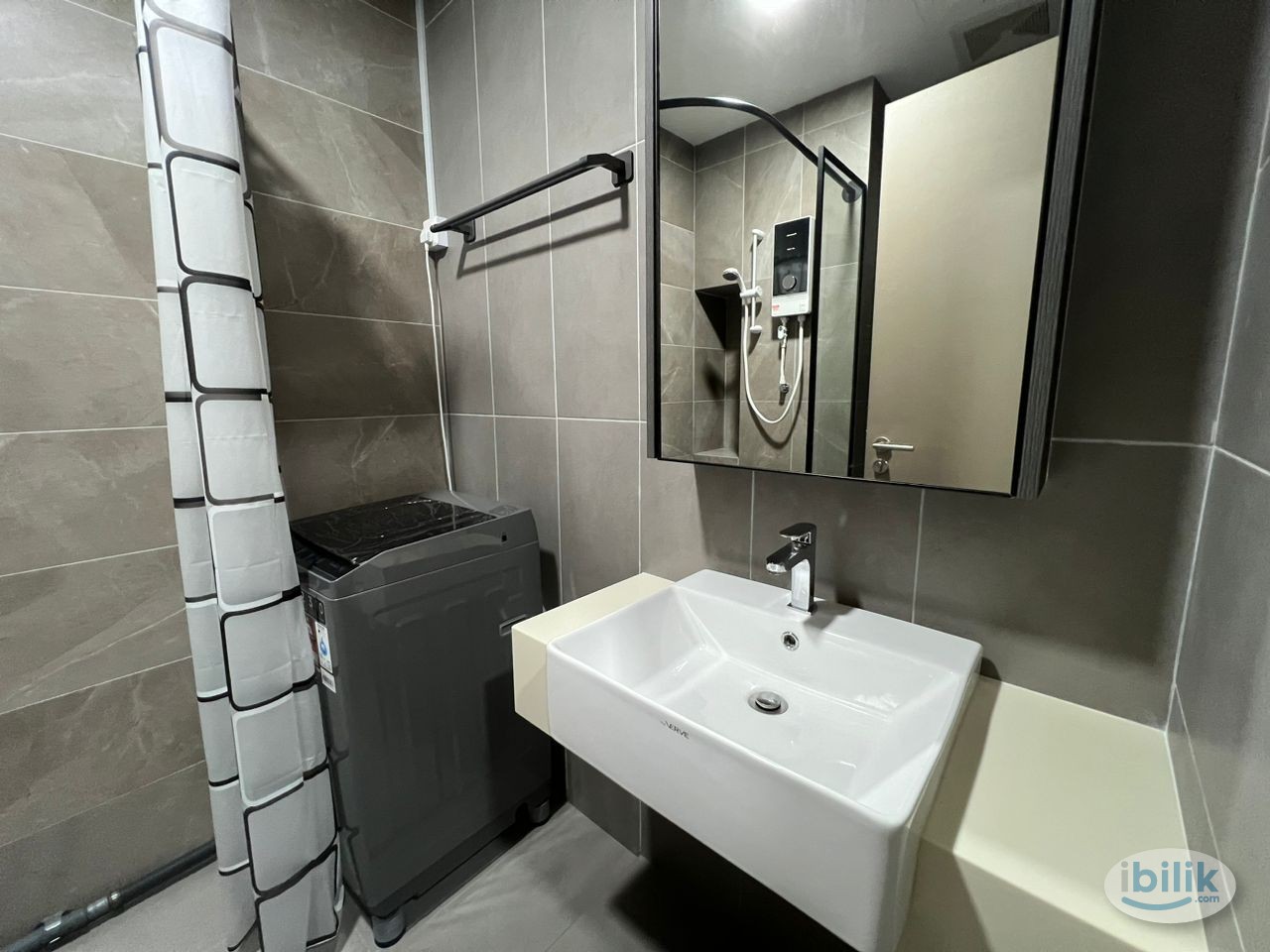 Studio at Empire City, Damansara Perdana - Image 5