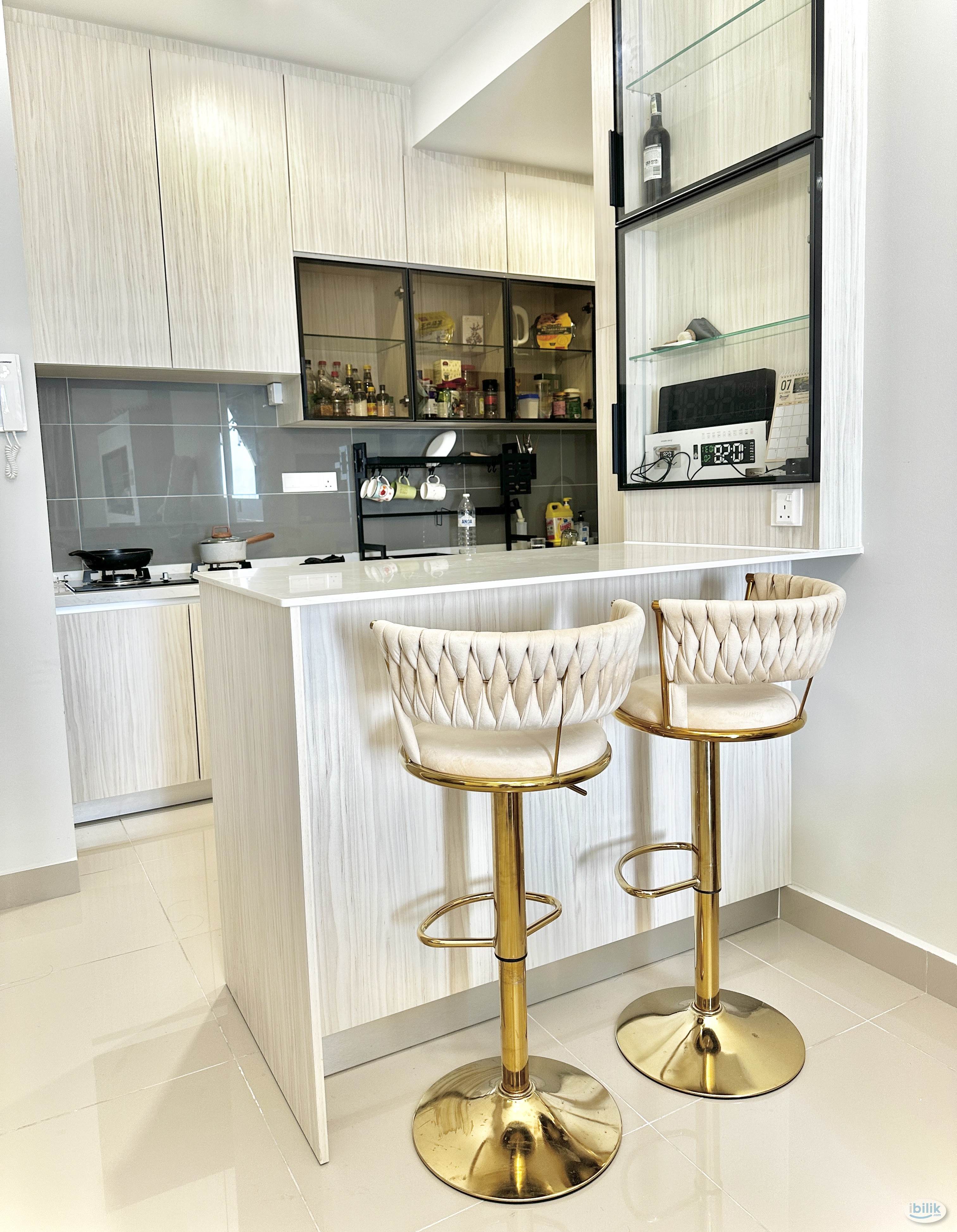 Middle Room at 99 Residence, Taman Wahyu - Image 4