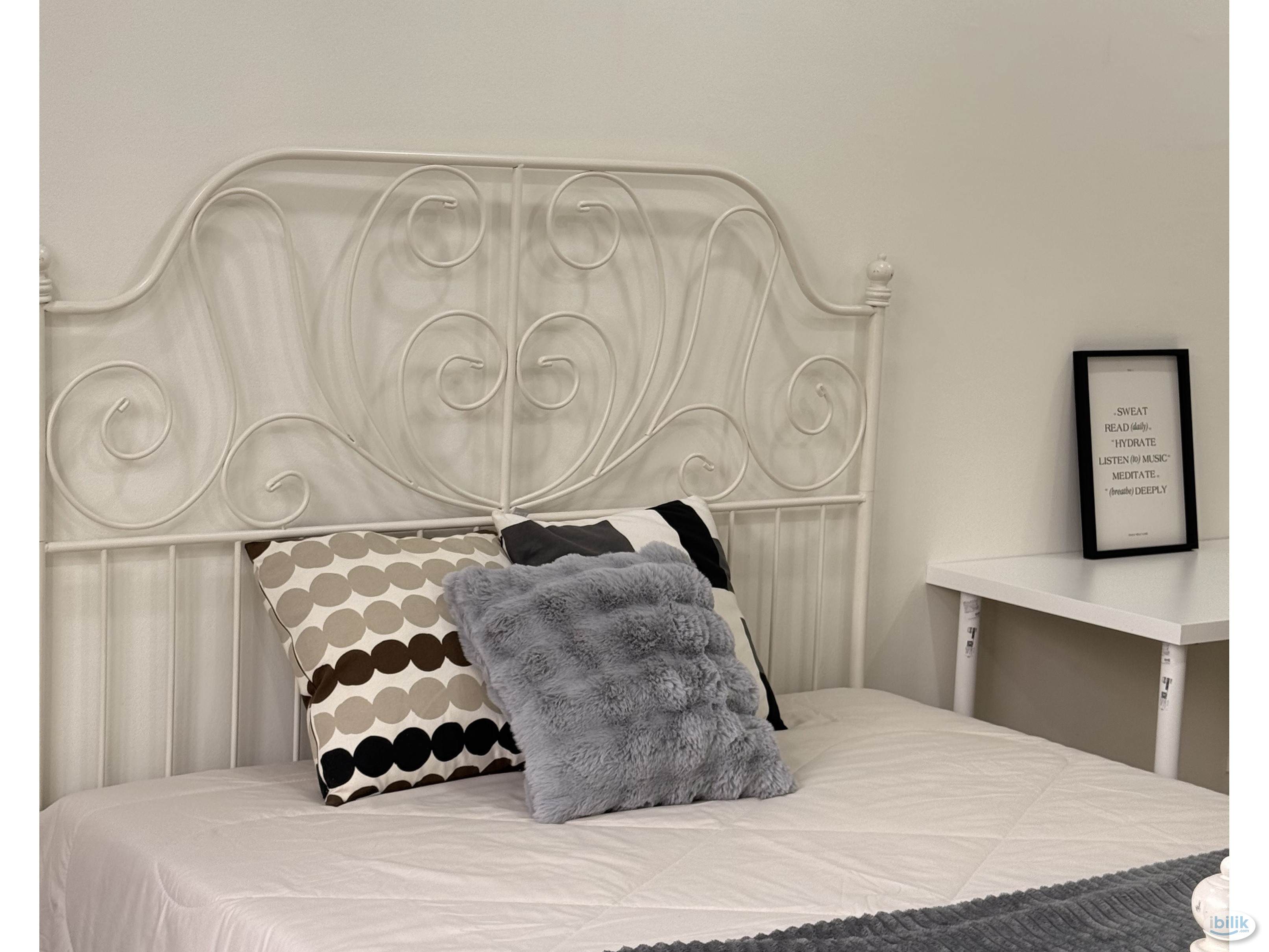 🏙️ Royal Domain @ Sri Putramas 2 – Master Room for Rent - Image 3
