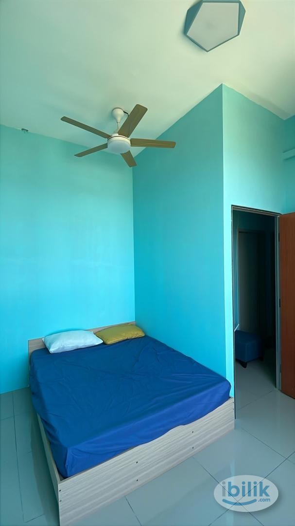 Middle Room at Kota Laksamana, Melaka, Oriental, Klebang, Jonker - Image 1