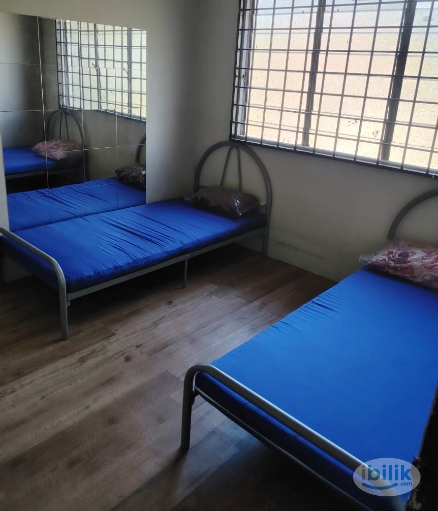Master Room at Shah Alam, Selangor - Image 1