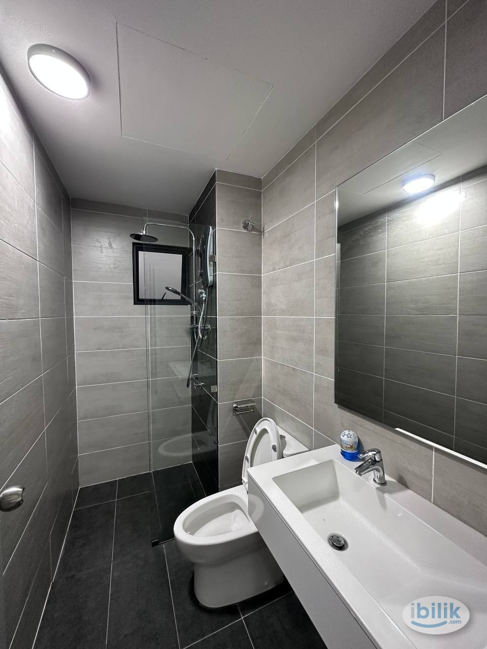 Middle Room at BLISS @, Old Klang Road - Image 3