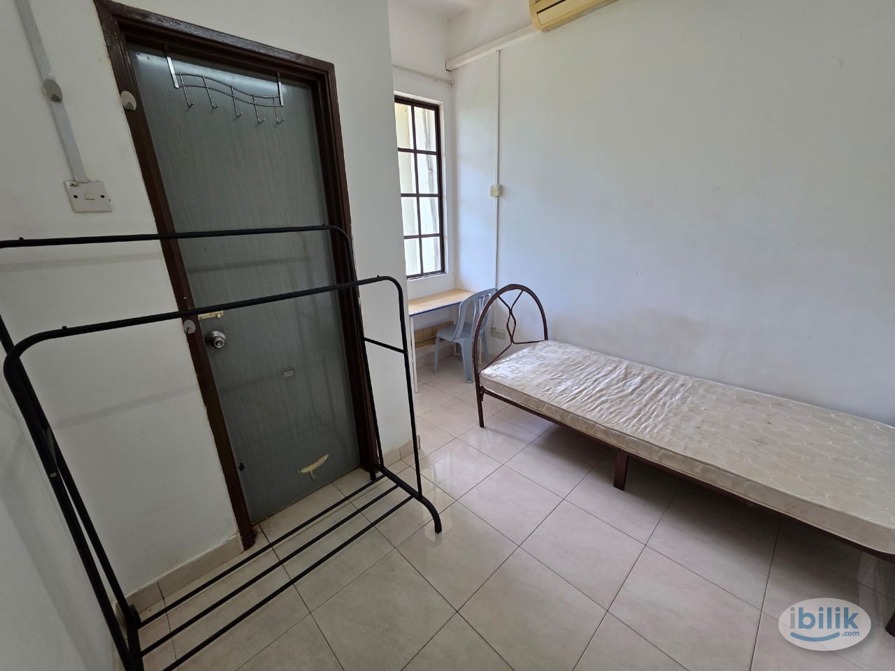 ‼️*[LOW PRICE]*‼️ROOM WITH YOUR OWN PRIVATE BATHROOM,NEAR BY McDonald🍔 Starbucks coffee☕ Columbia hospital👩🏼‍⚕️ Banks 🏦a - Image 3