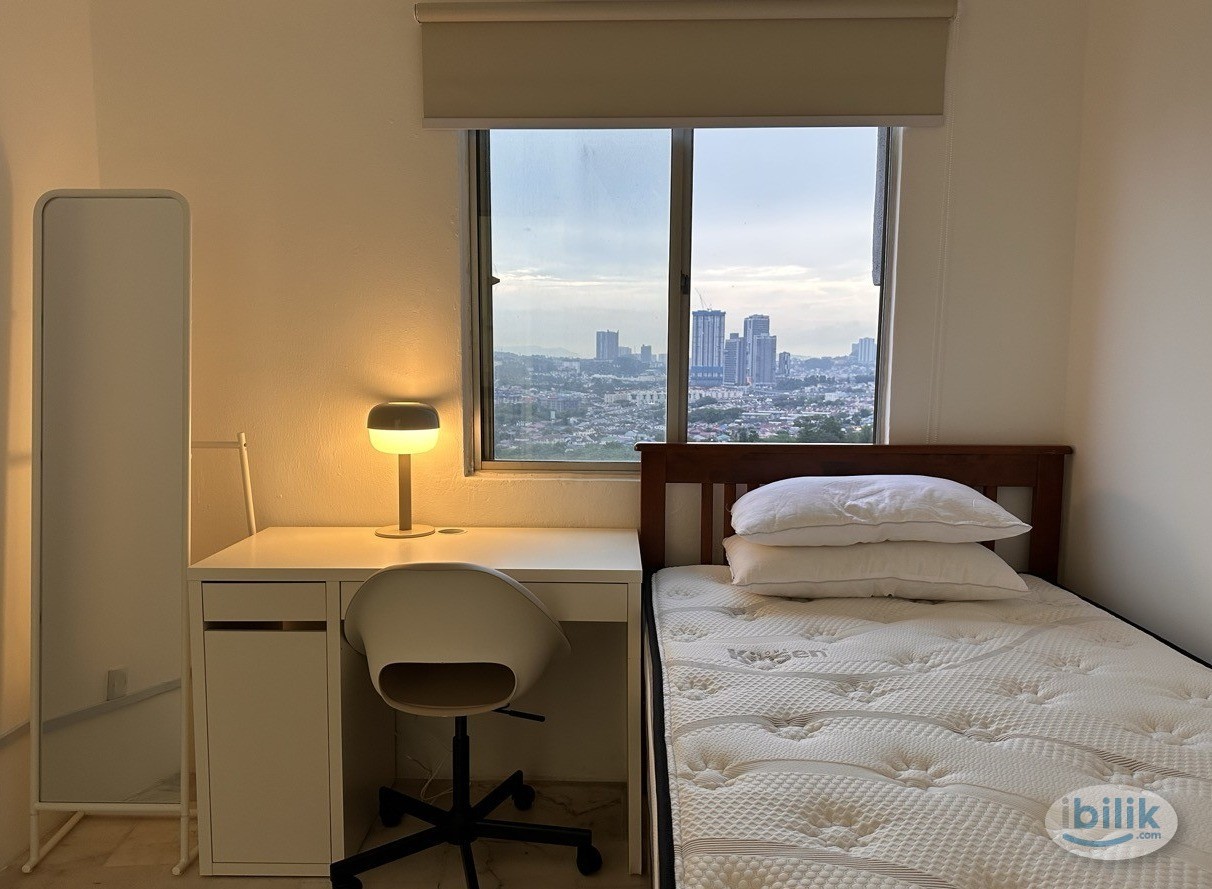 IKEA Furnished Medium Room 🛌 High Floor w/ Greenery + City View 🏞🏙️ - Image 1