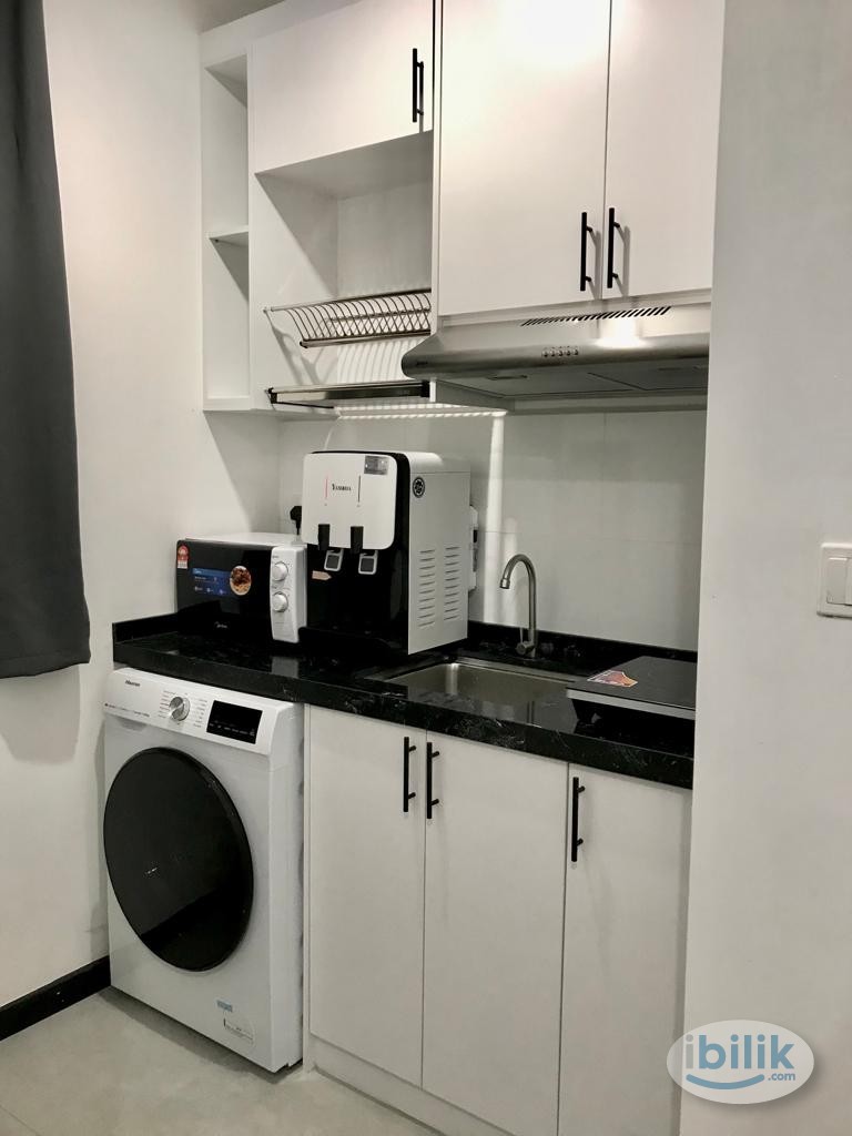 Middle Room at Ampang Hilir, Kuala Lumpur - Image 4