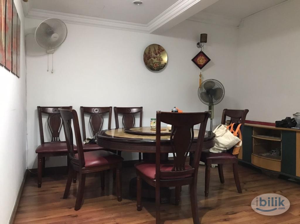 Single Room at Sri Hartamas, Kuala Lumpur - Image 2