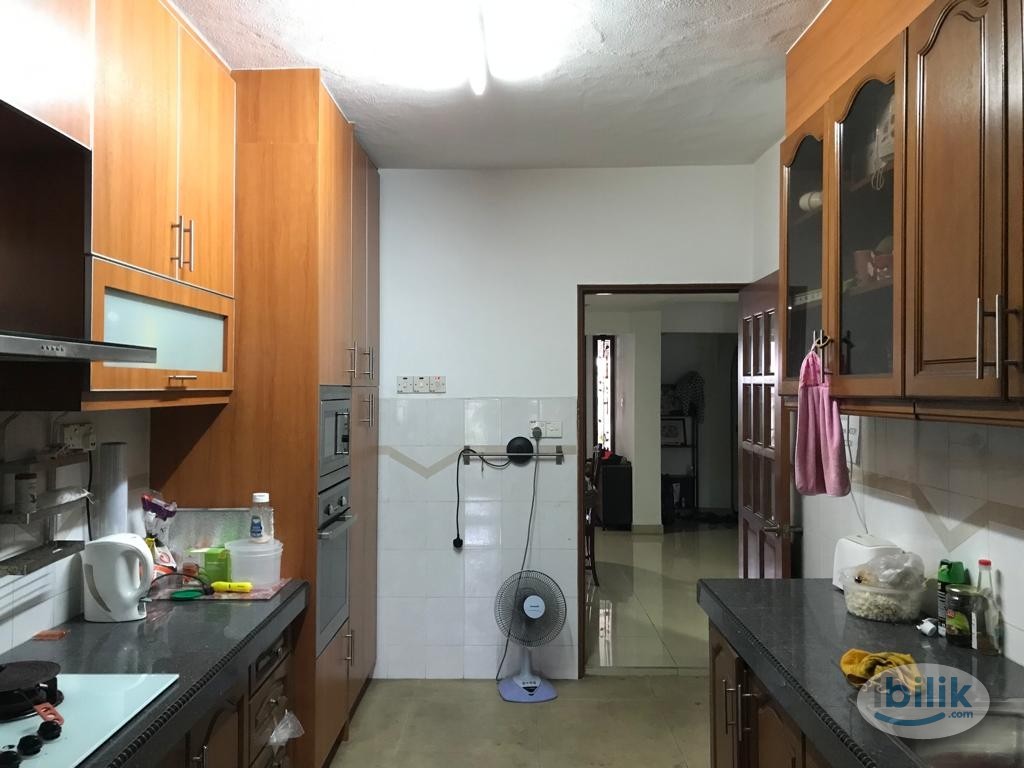 Single Room at Sri Hartamas, Kuala Lumpur - Image 5