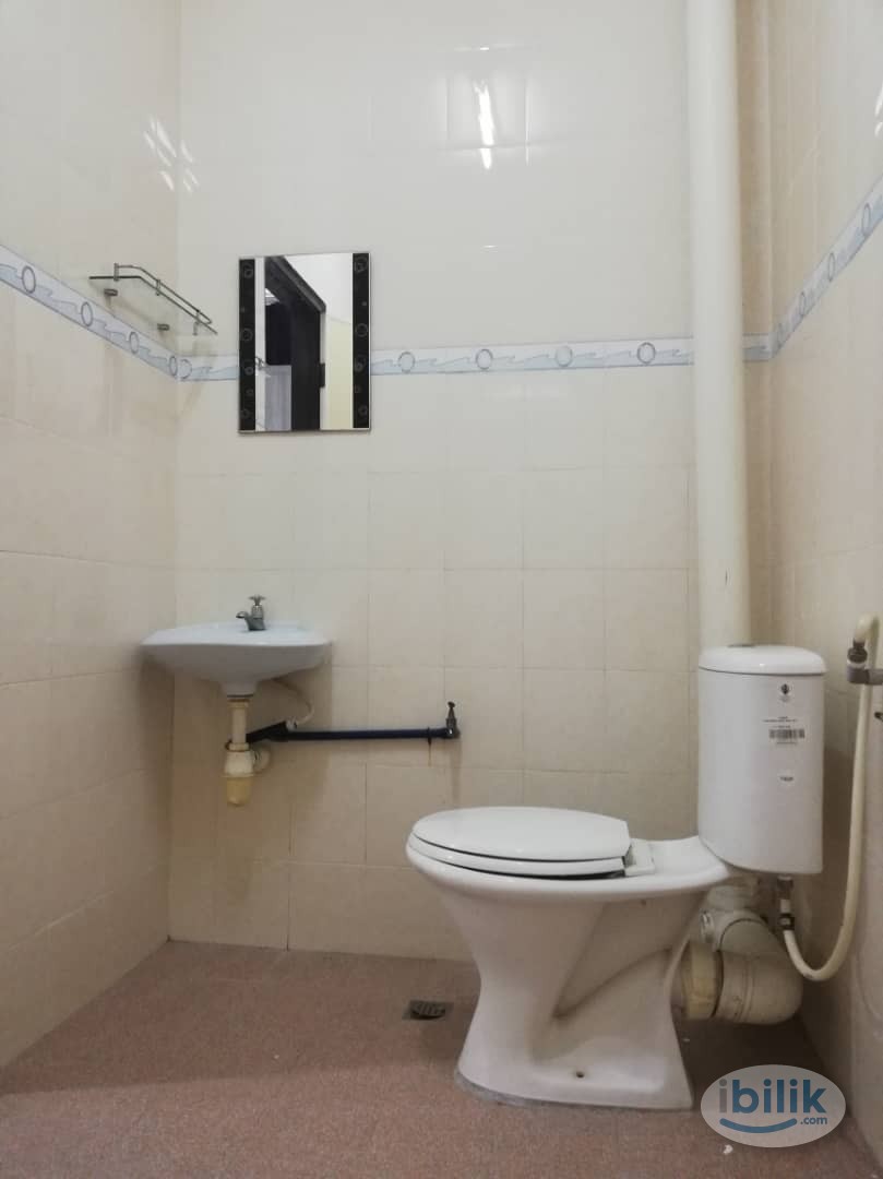 ✅Middle Room at ✨Taman Rebana @ Simpang Ampat✨, ✅Bandar Cassia, Batu Kawan Industrial. - Image 5
