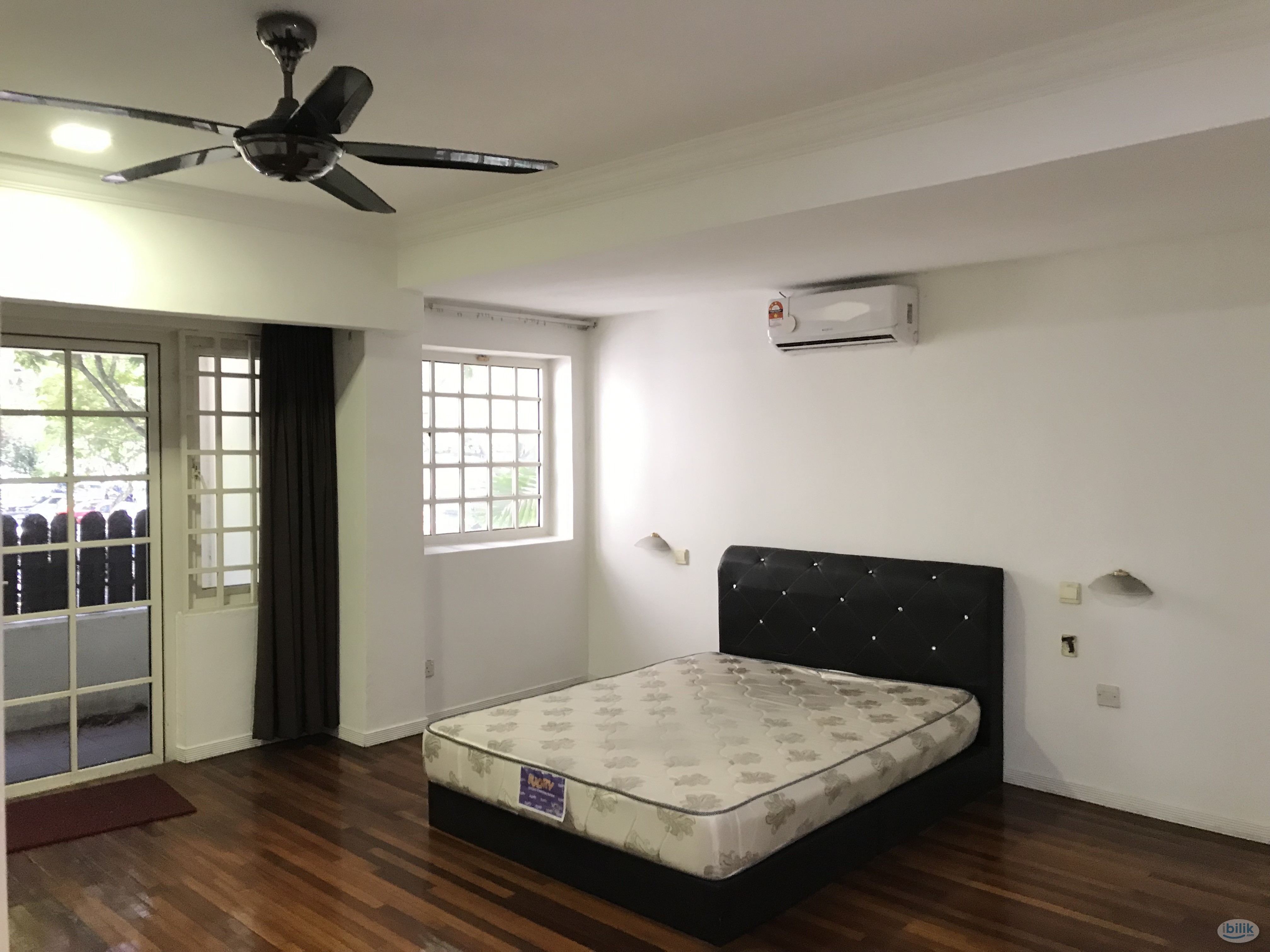 Single Room at Sri Hartamas, Kuala Lumpur - Image 1