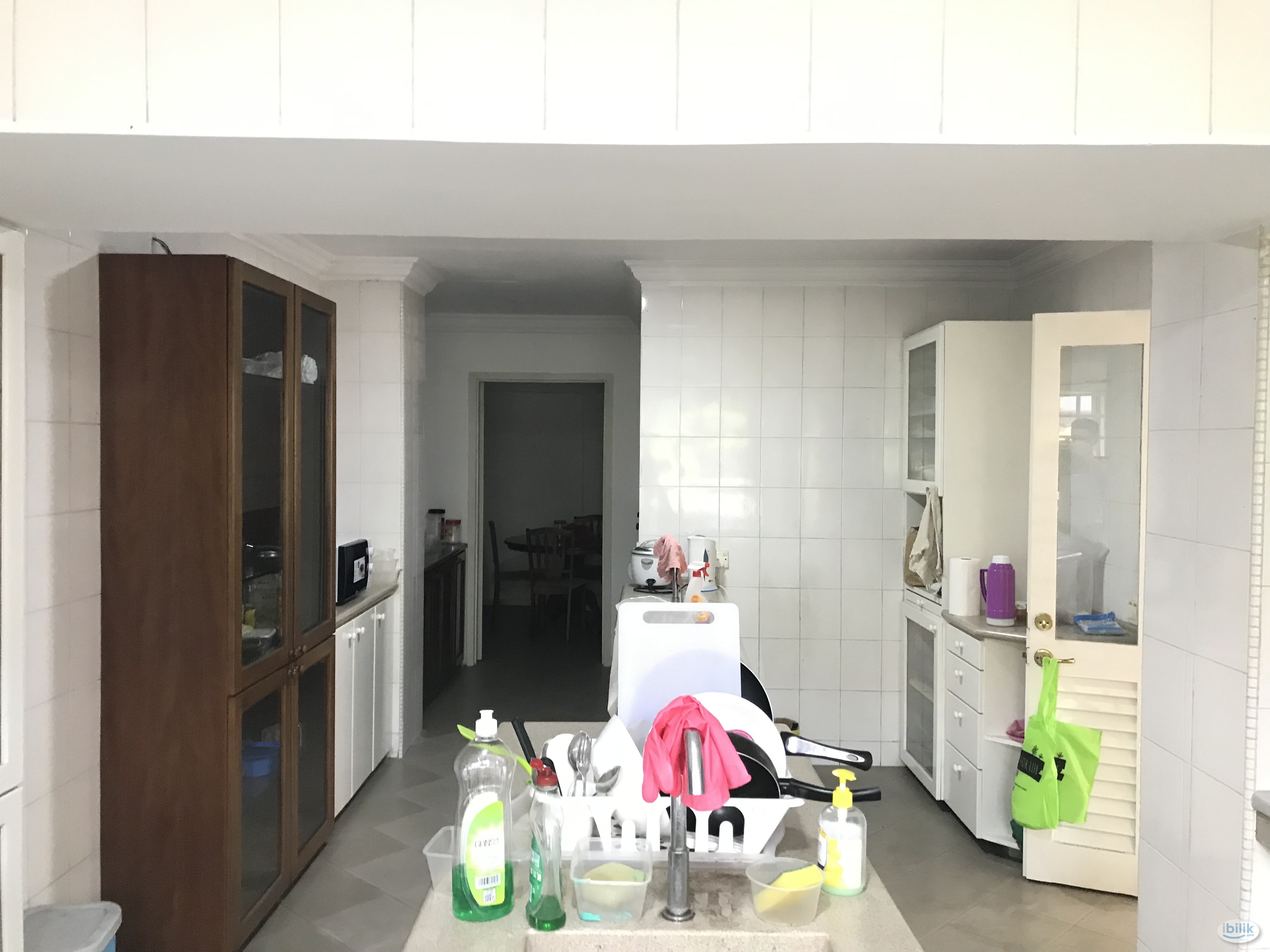Single Room at Sri Hartamas, Kuala Lumpur - Image 3