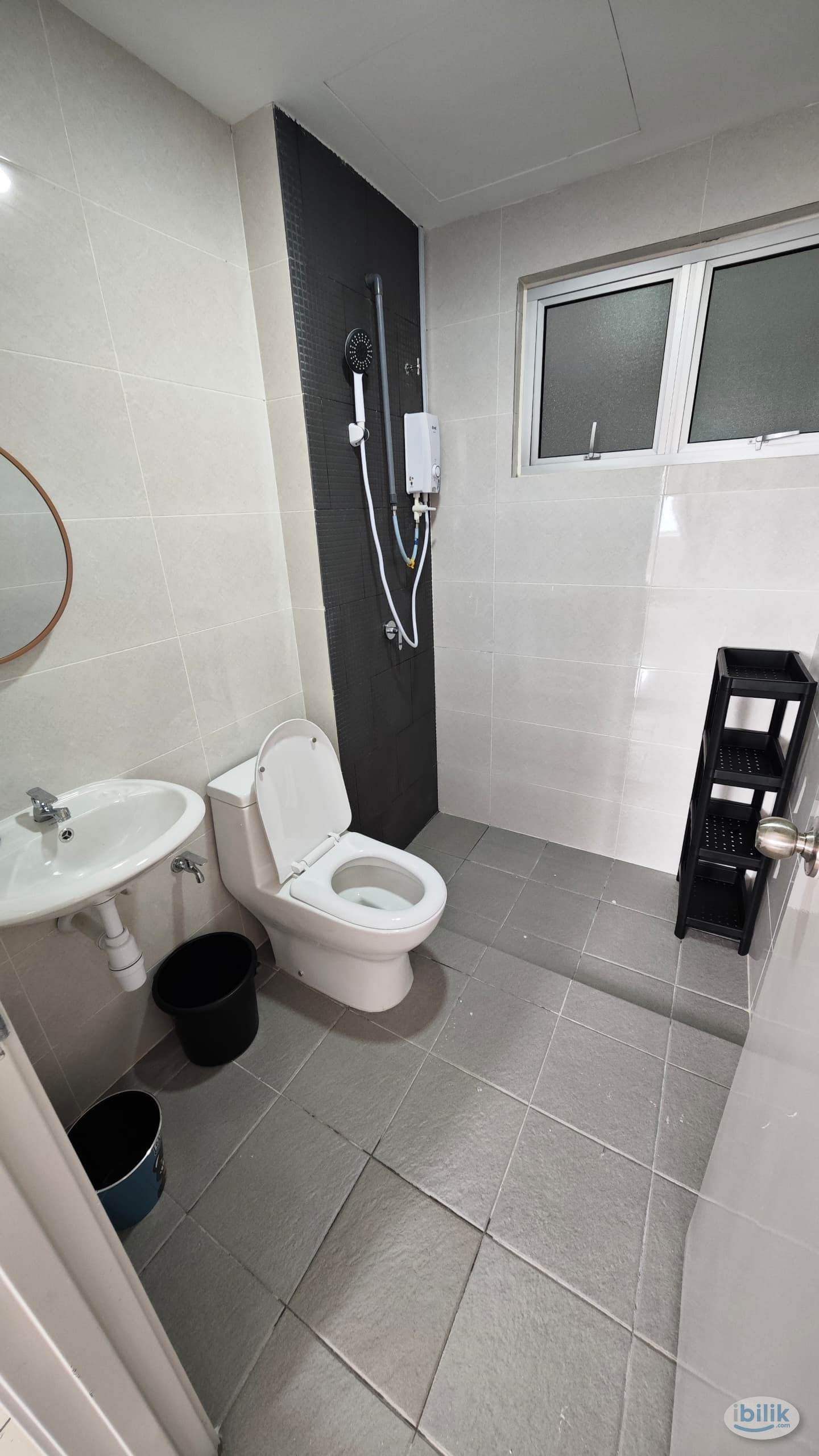 Master Room at Acacia Residences, Sepang - Image 3