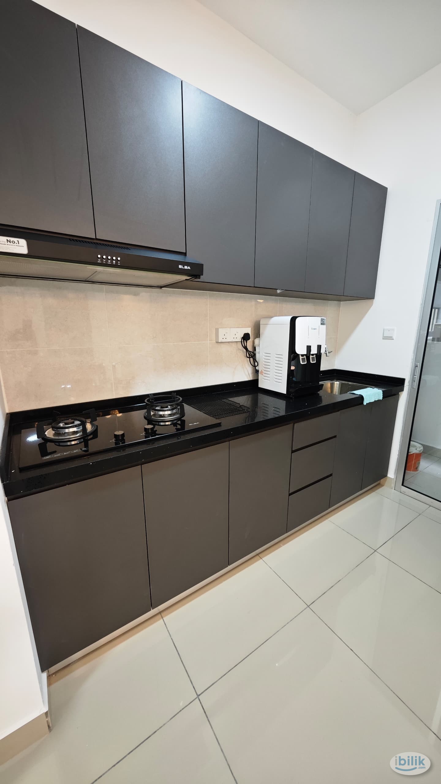 Master Room at Acacia Residences, Sepang - Image 4
