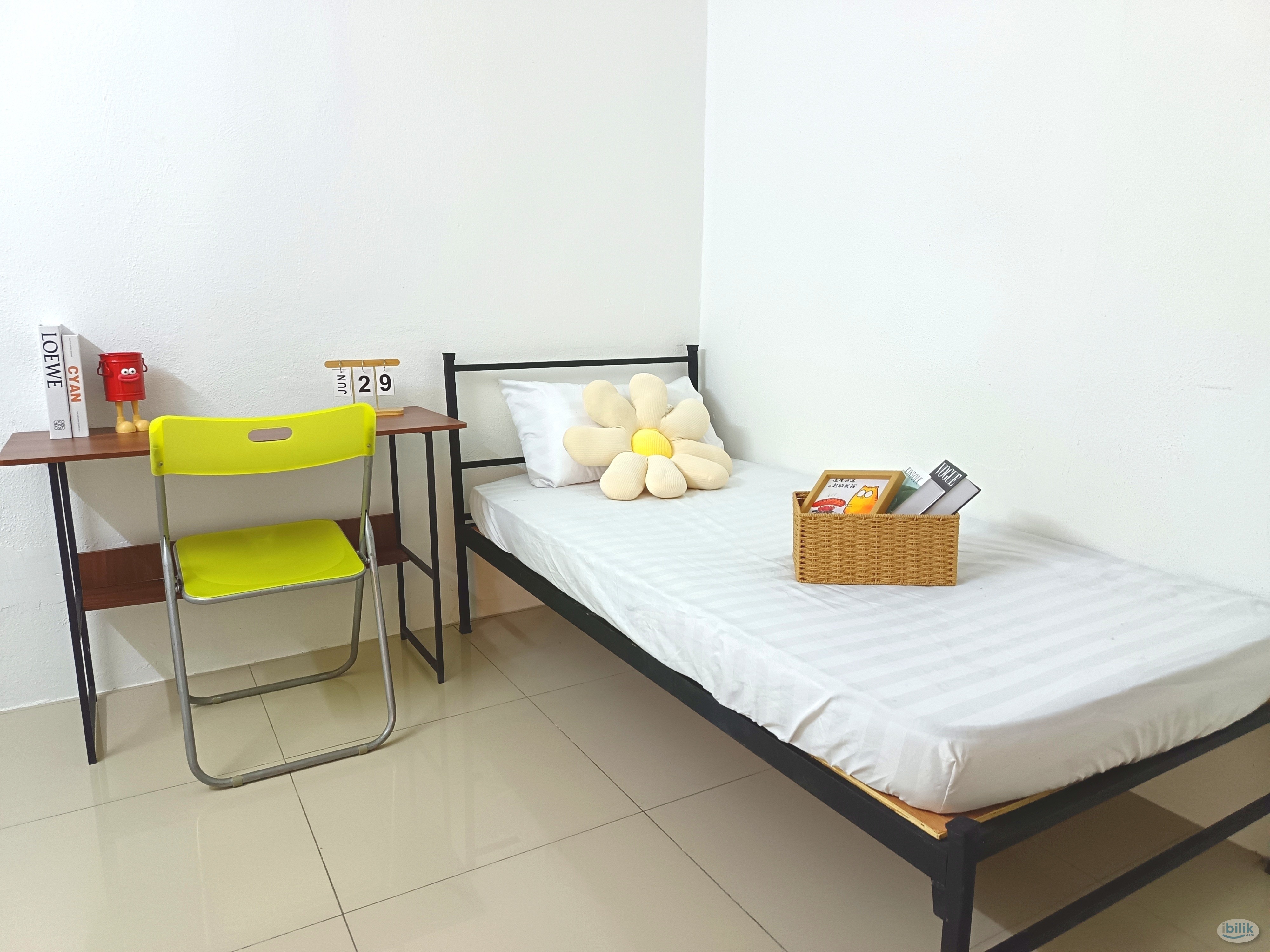 Single Room at Georgetown, Penang - Image 3