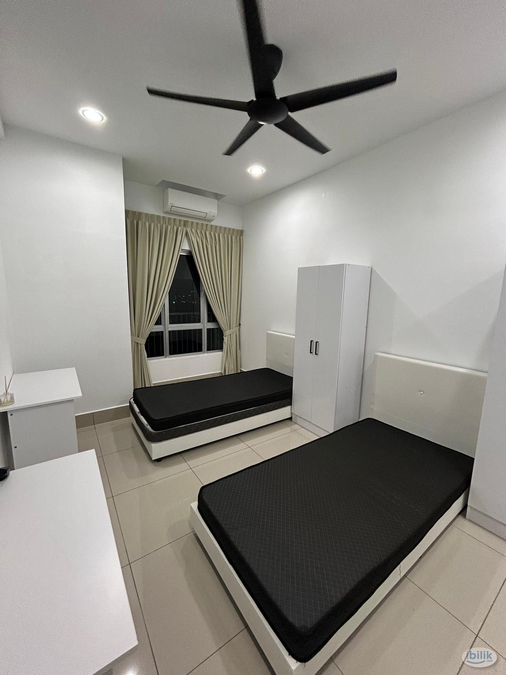 🌸Cozy Sharing Room for Female Muslim Tenant🌸 ( (1 more pax welcome) - Image 1