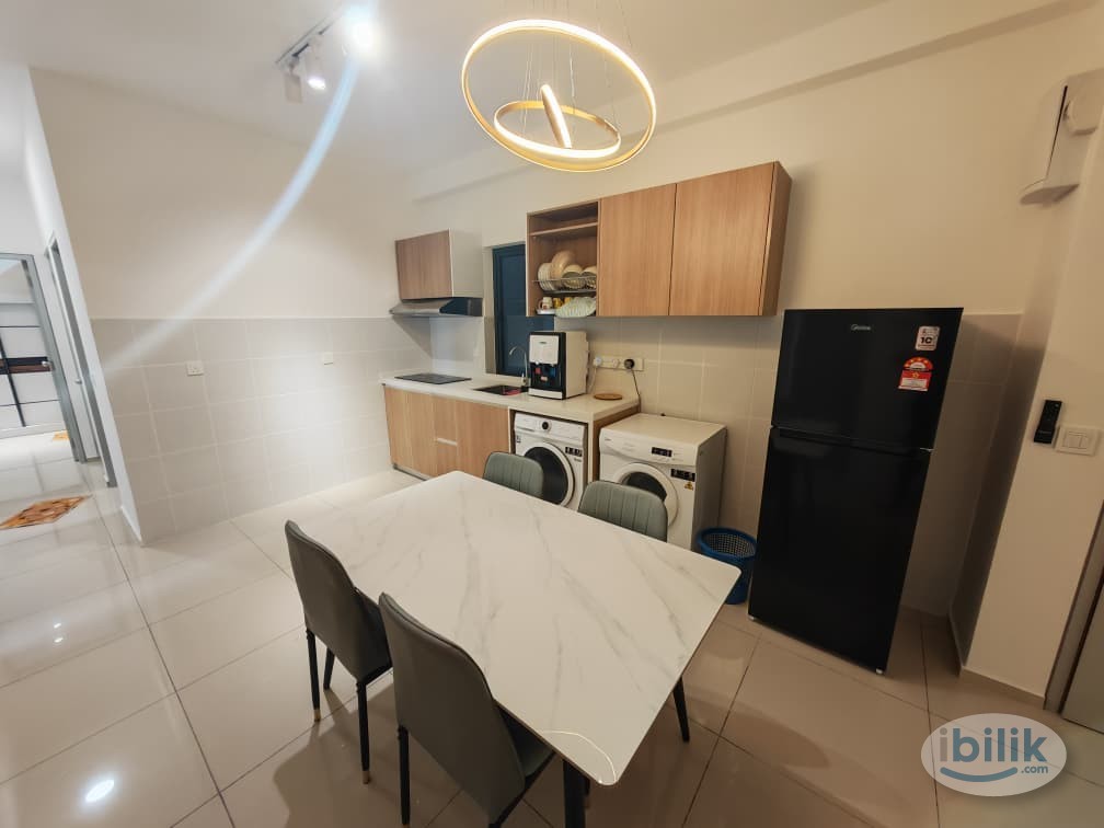 Male - Master Room at One Equine, Seri Kembangan - Image 3