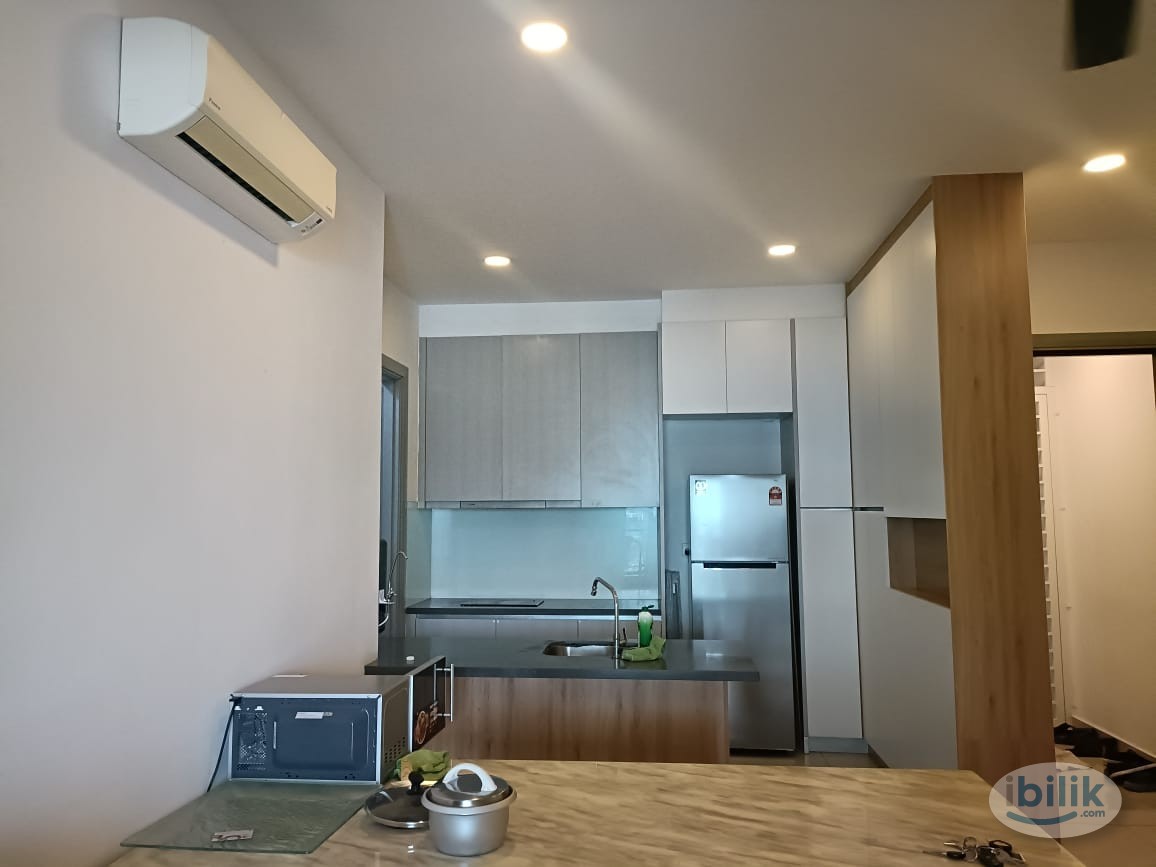 Middle Room at Sphere Damansara, Damansara Damai - Image 3