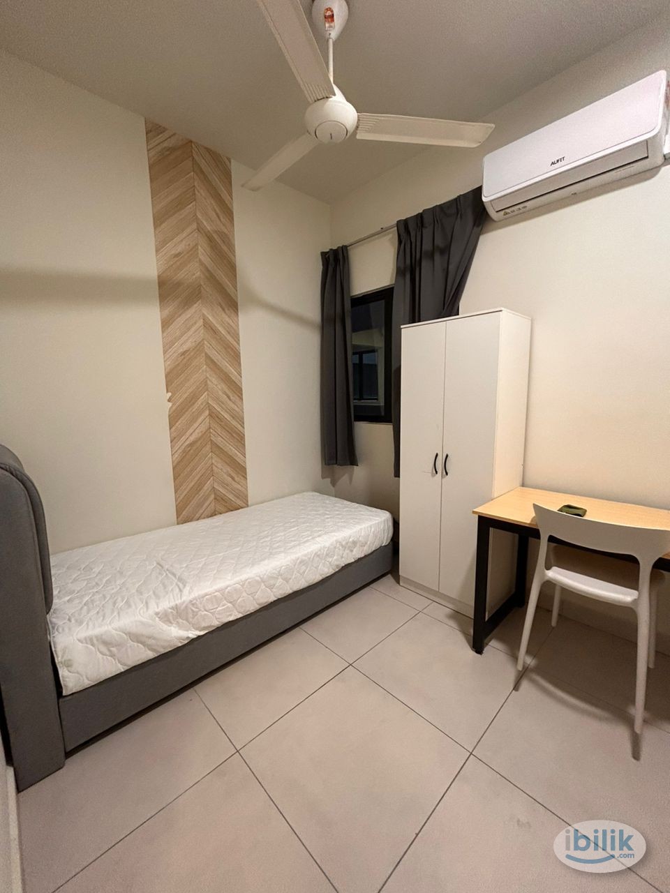 Majestic Maxim single room for rent - Image 1