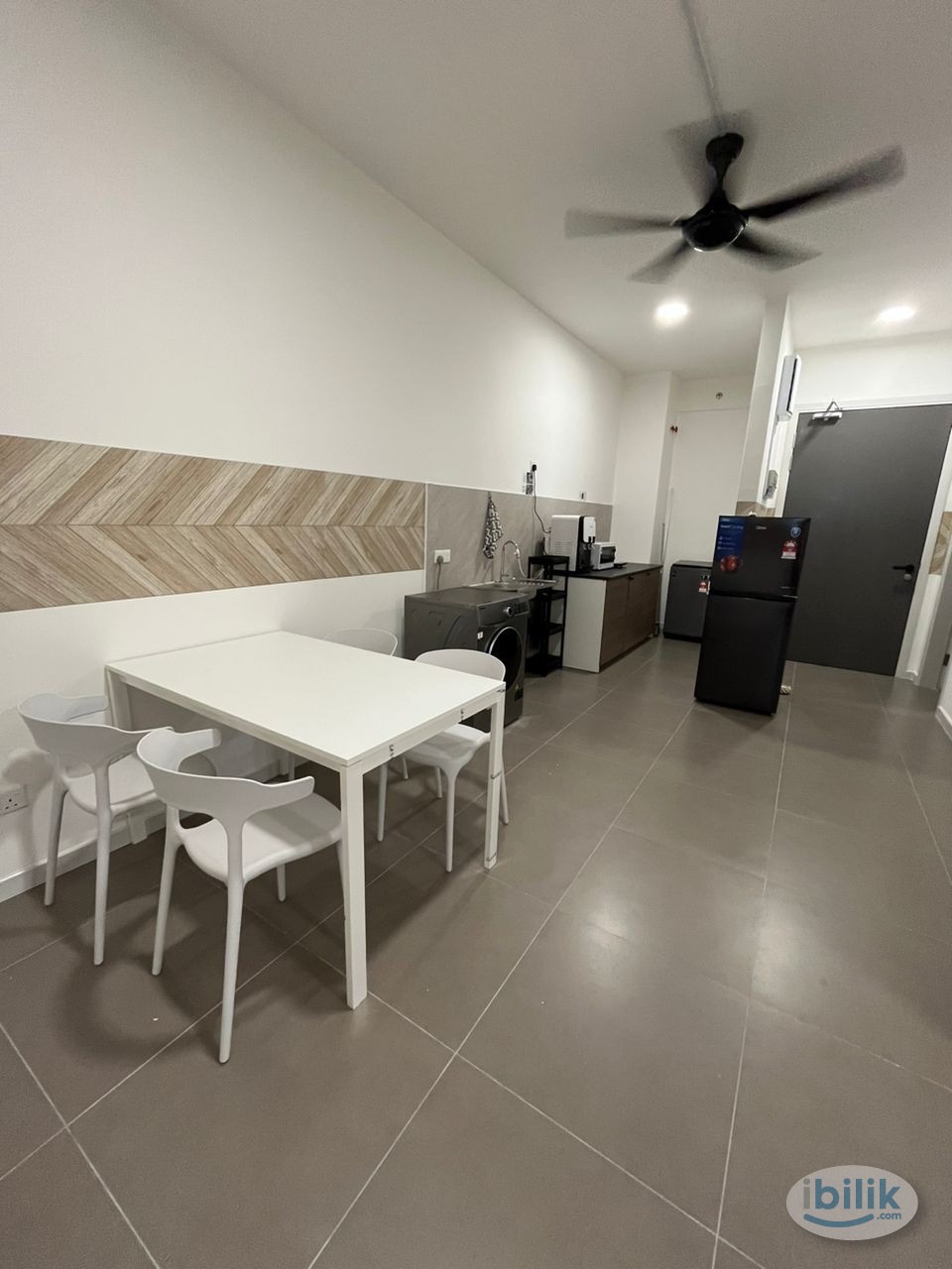 Aster master room for rent - Image 2