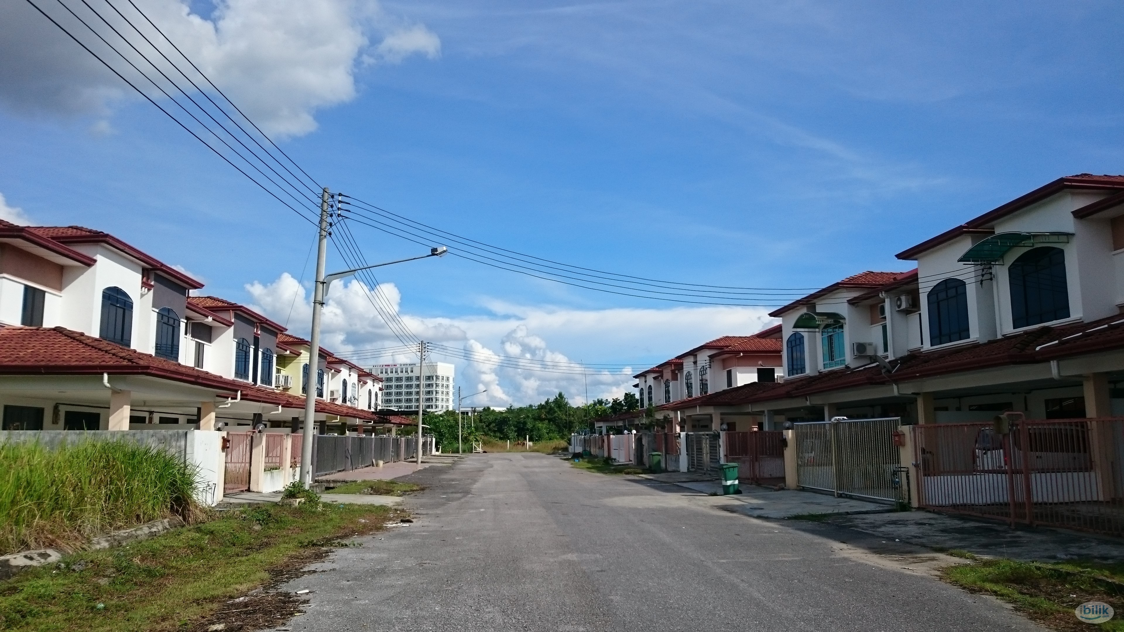 Jalan Wawasan Sibu UCTS, KLT, WOODLAND - Room For Rent - Image 1