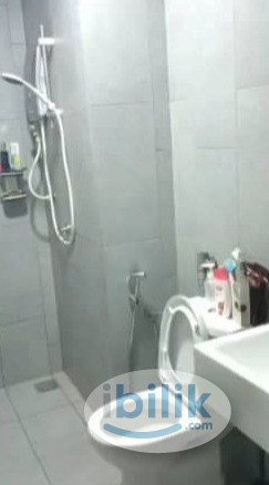 Middle Room Queen Bed Female Unit for Rent at M Vertica Residence, Maluri, Cheras, Kuala Lumpur - Image 4