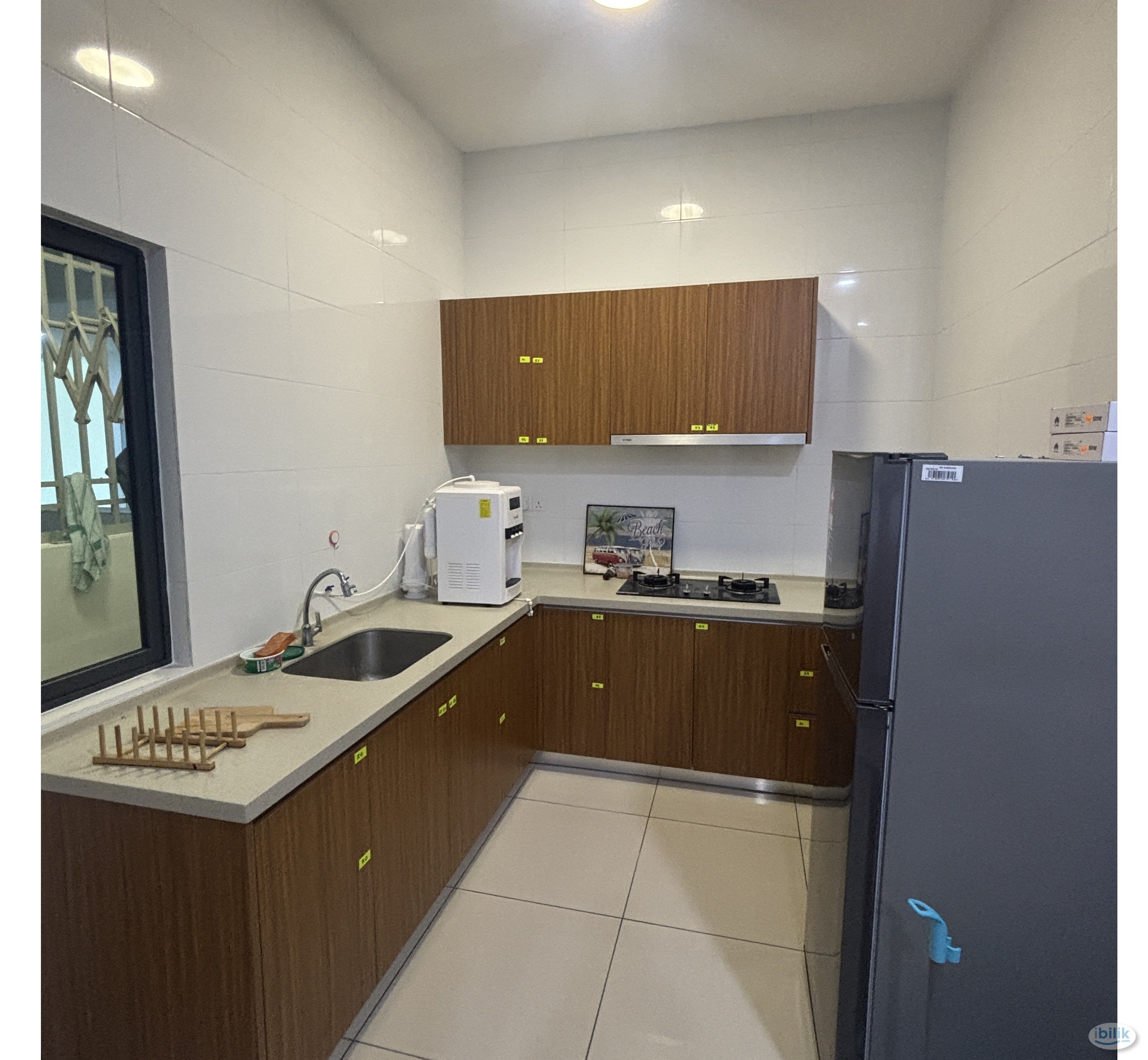 📍VERANDO RESIDENCY, PJ, NEW CONDO Medium Room✨Fully Furnish NEW 10” Mattress Aircond Wardrobe Table Chair - Image 4